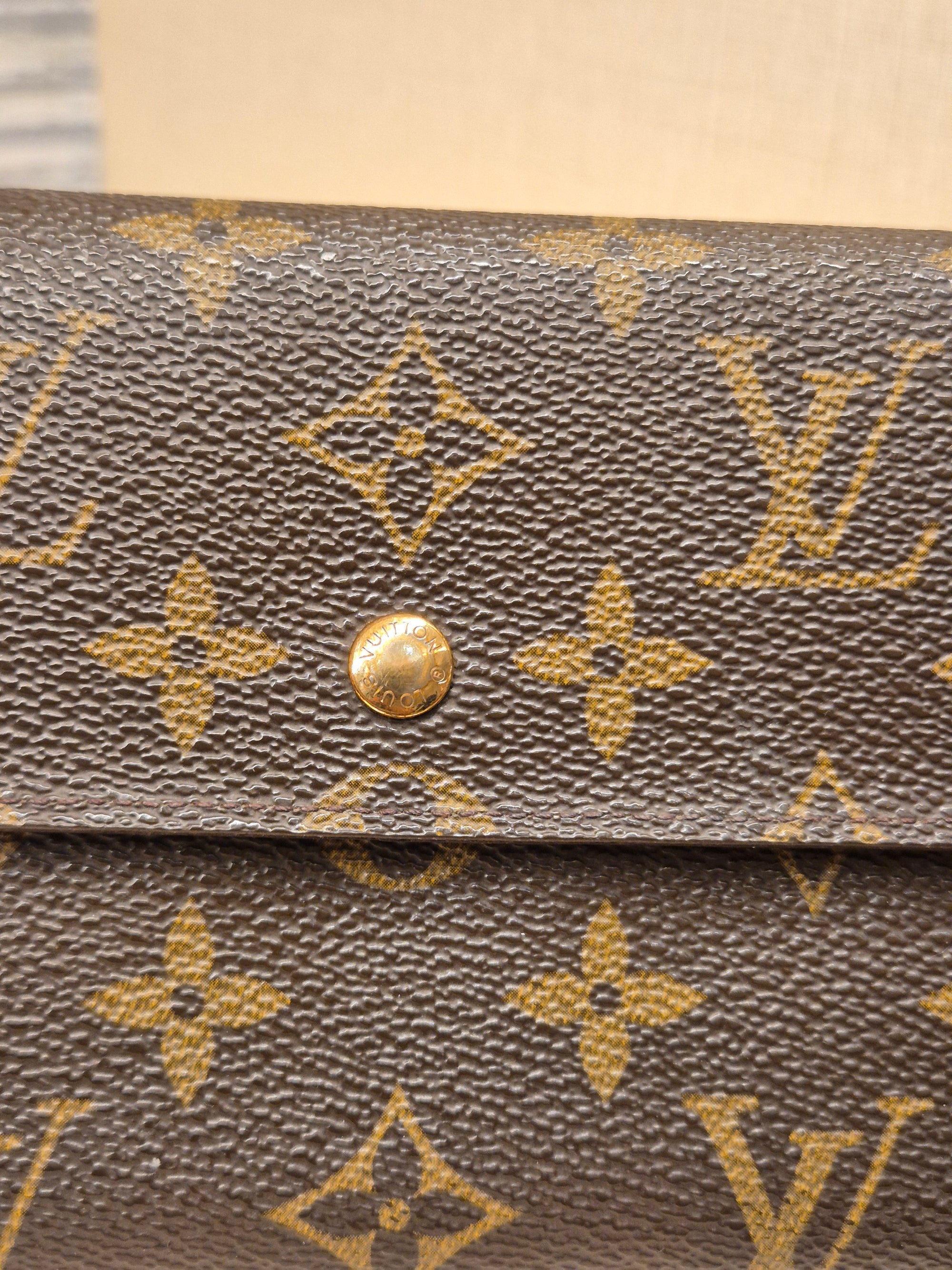 Louis Vuitton Sarah Long Wallet Monogram