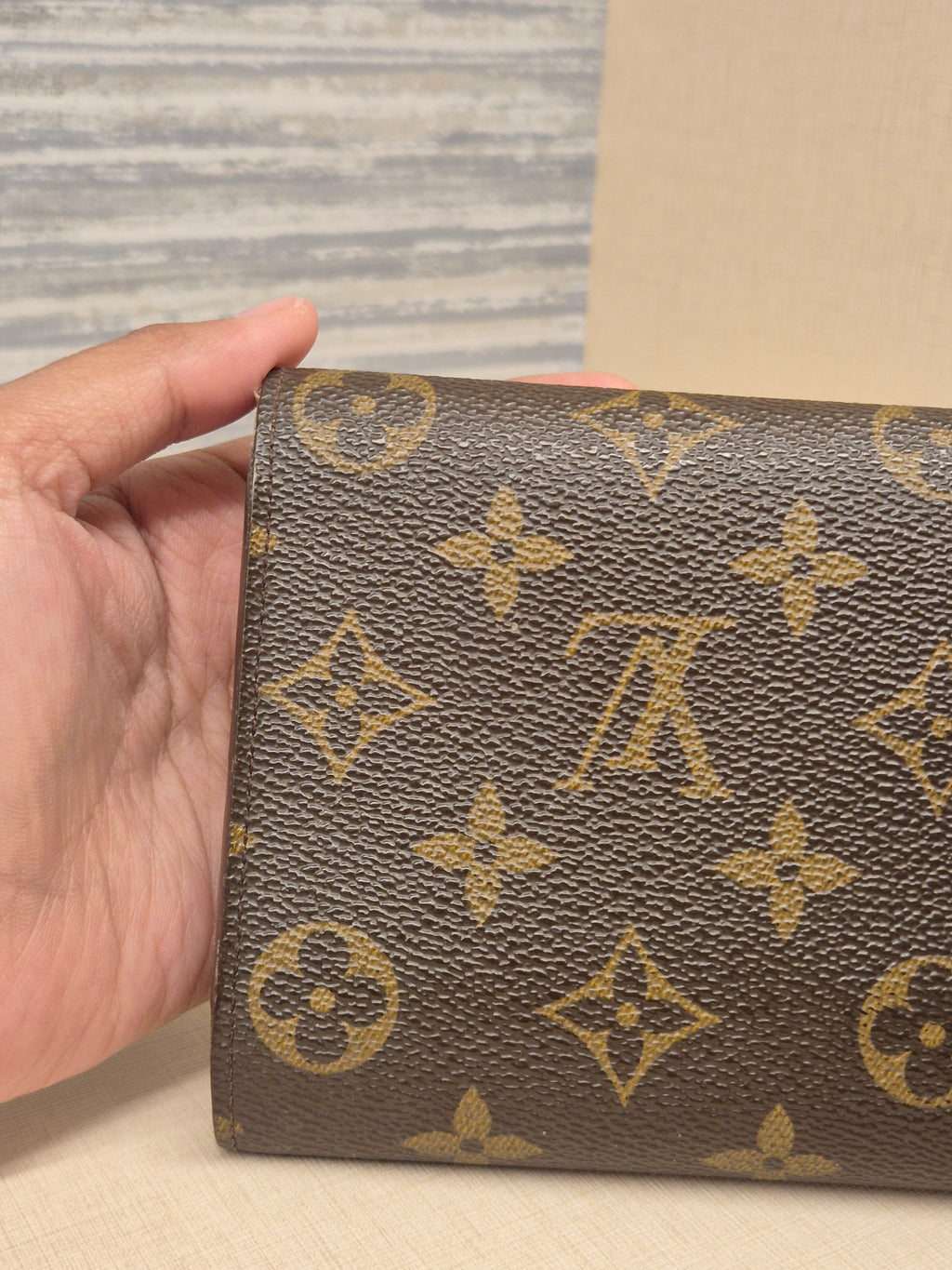 Louis Vuitton Sarah Long Wallet Monogram