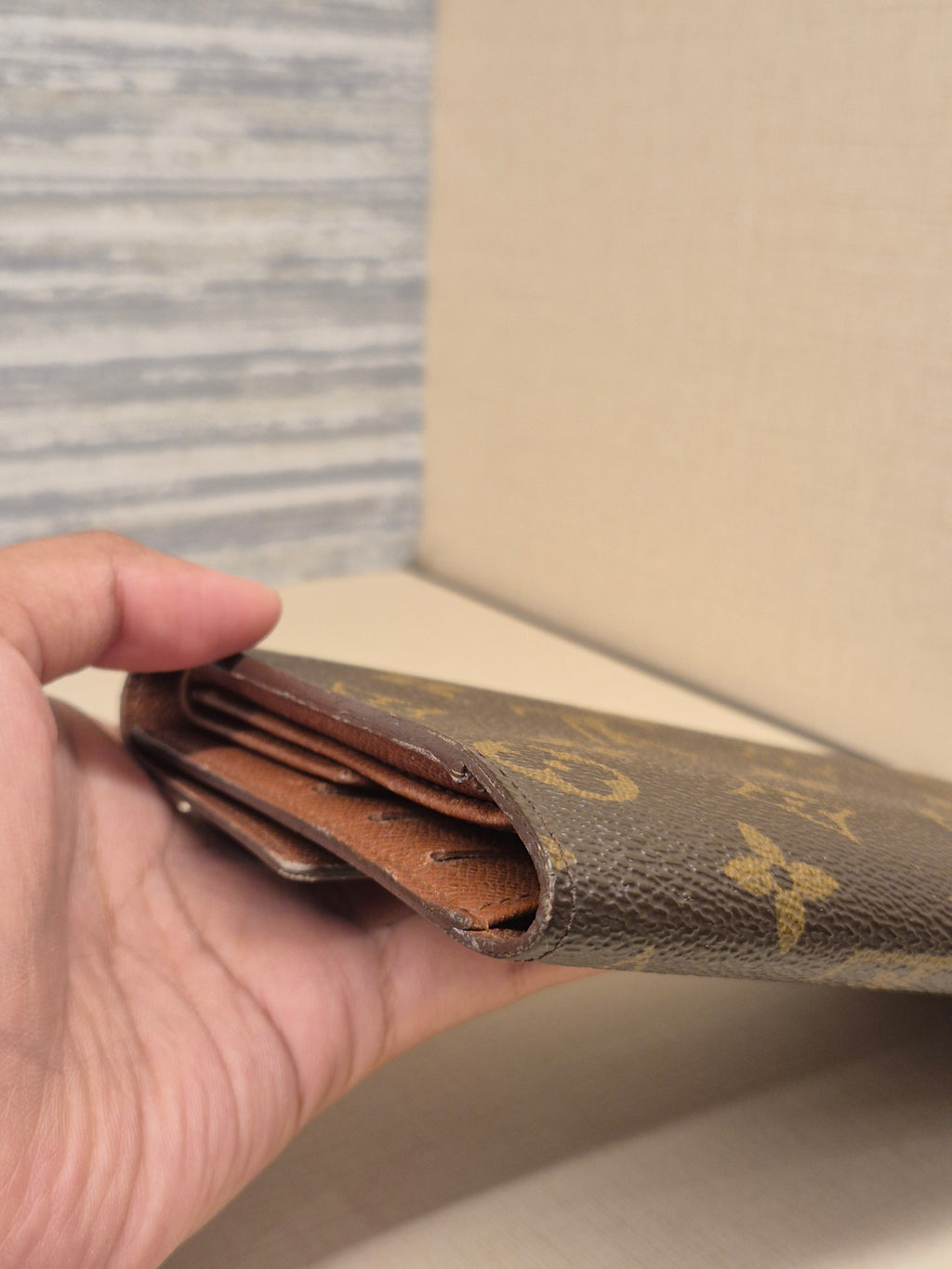 Louis Vuitton Sarah Long Wallet Monogram