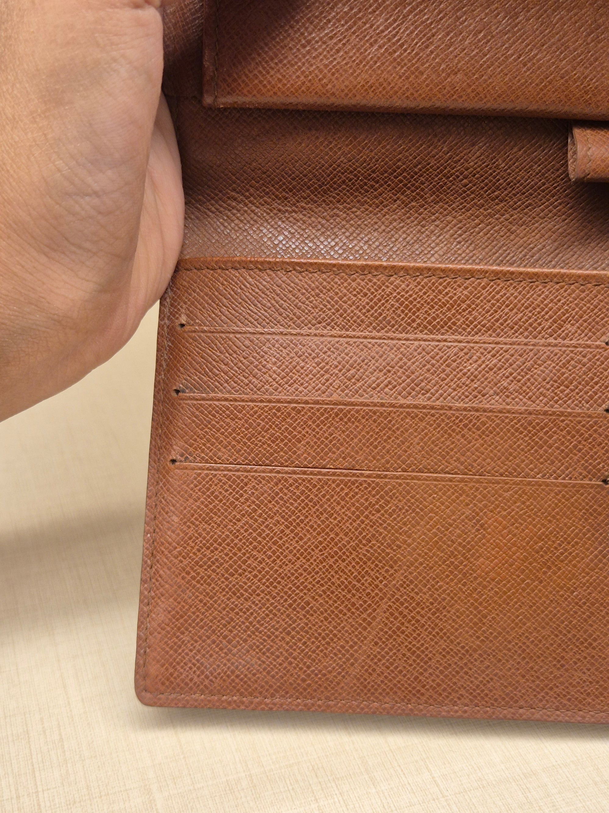 Louis Vuitton Sarah Long Wallet Monogram