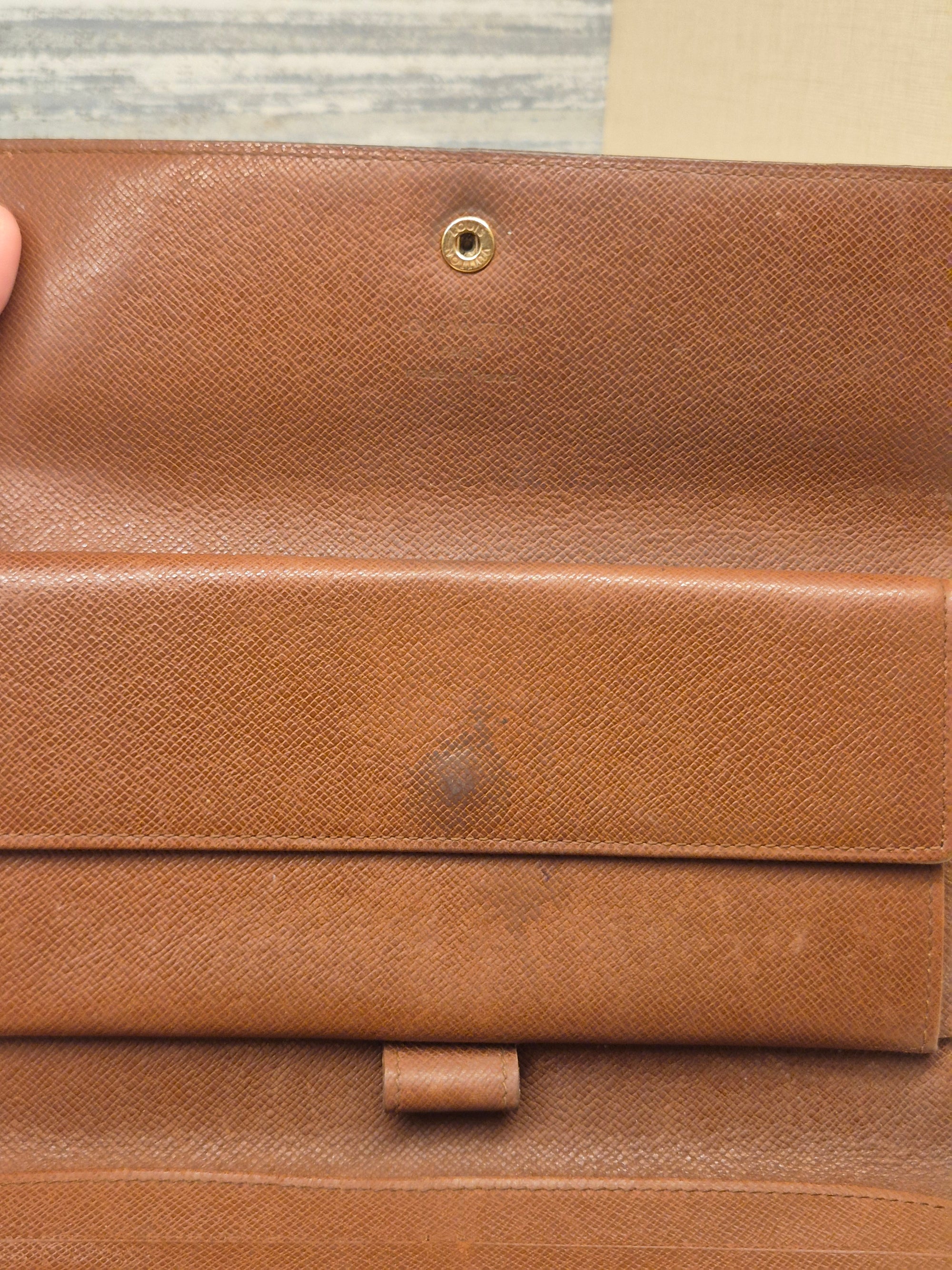 Louis Vuitton Sarah Long Wallet Monogram