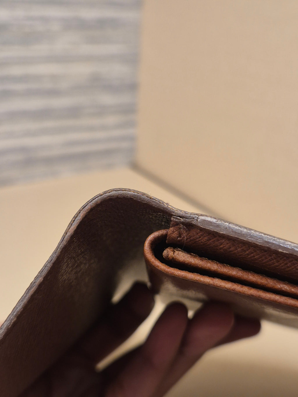Louis Vuitton Sarah Long Wallet Monogram