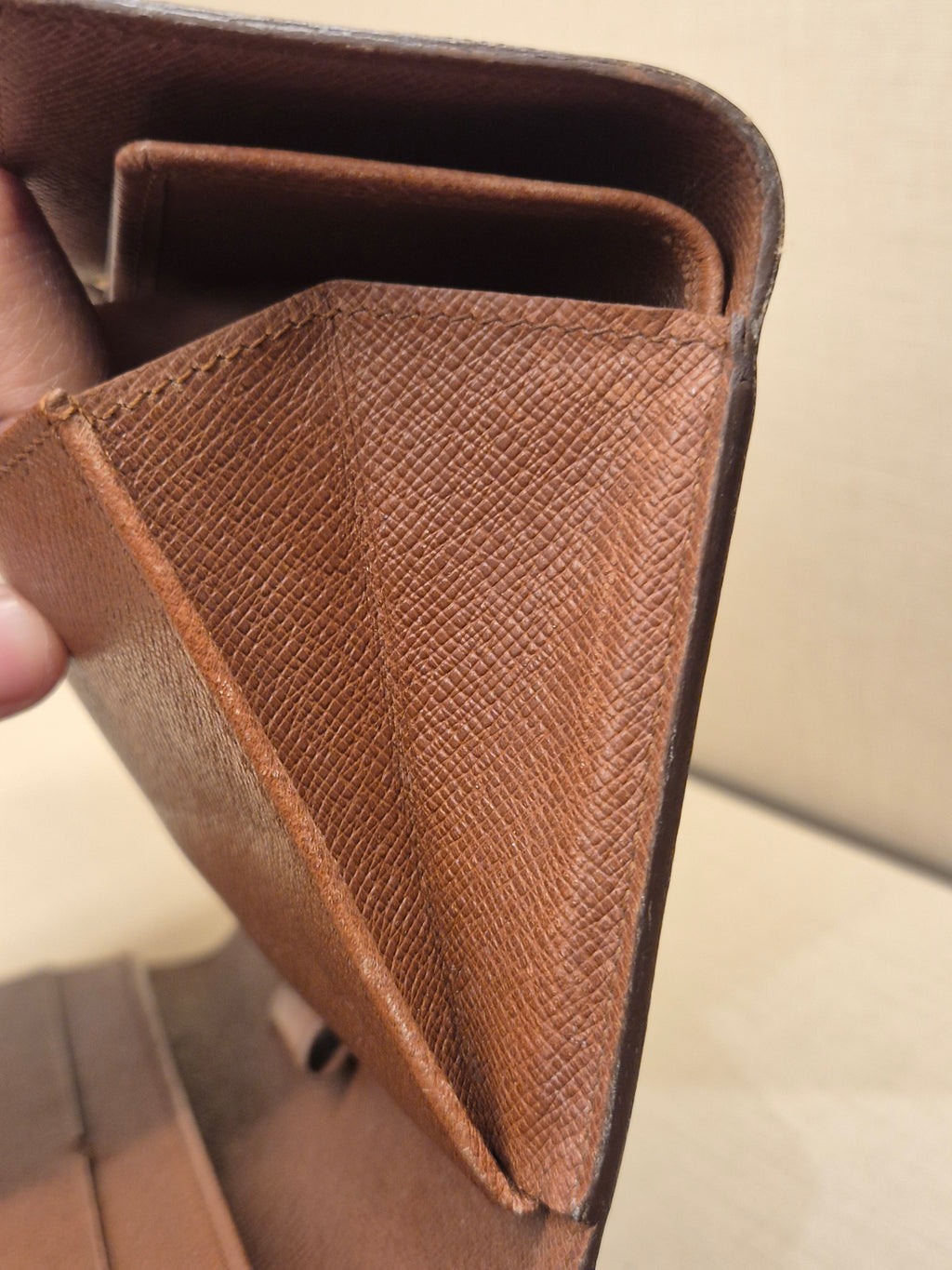 Louis Vuitton Sarah Long Wallet Monogram