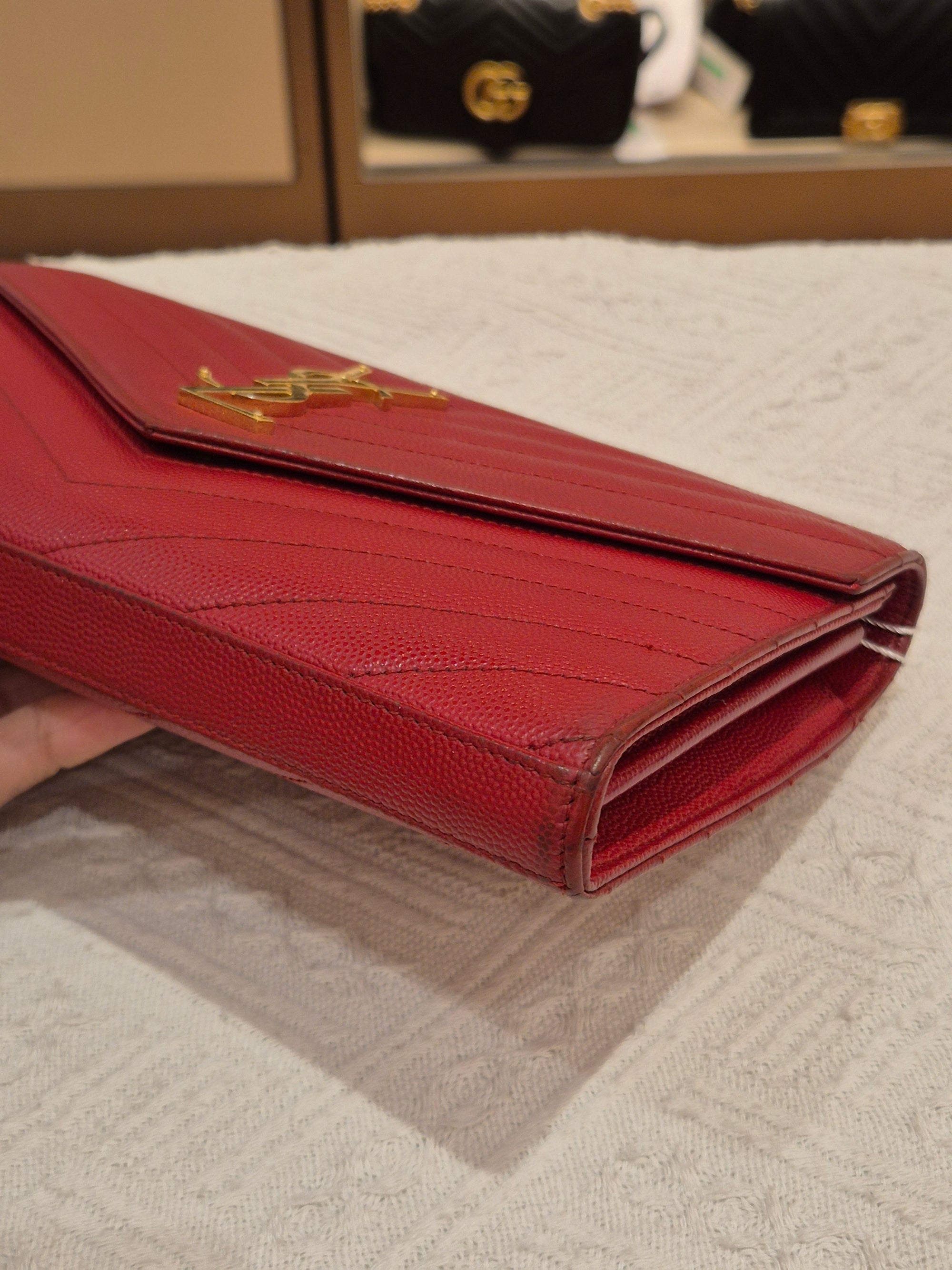 Saint Laurent Wallet On Chain 22