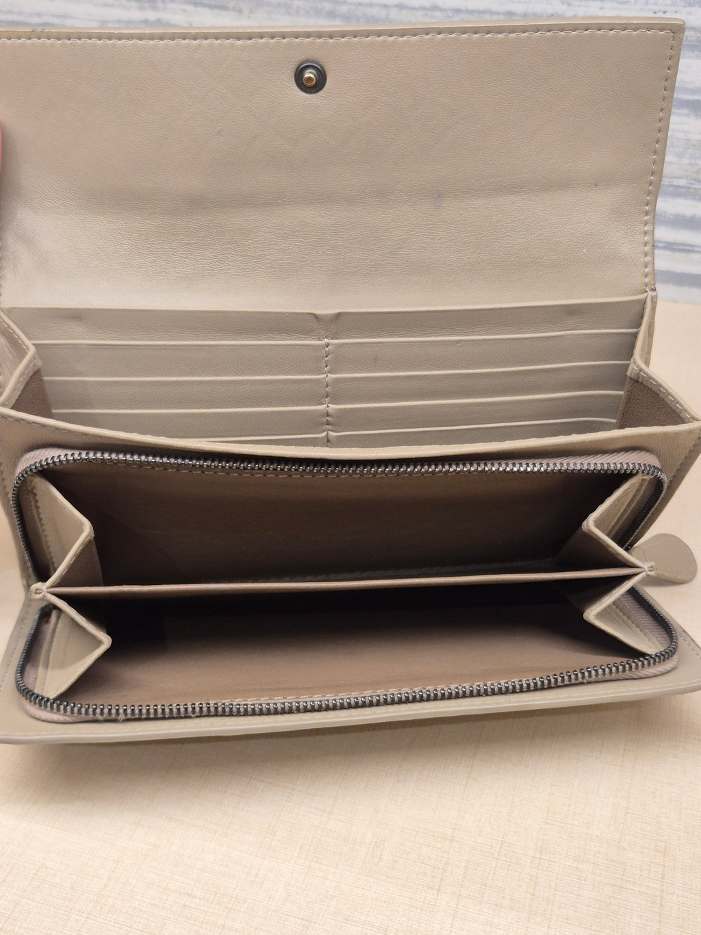 Bottega Veneta Long Wallet Nappa
