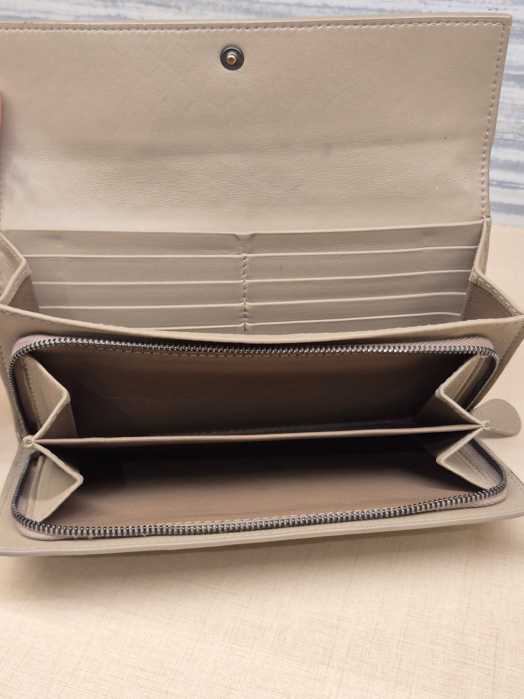 Bottega Veneta Long Wallet Nappa