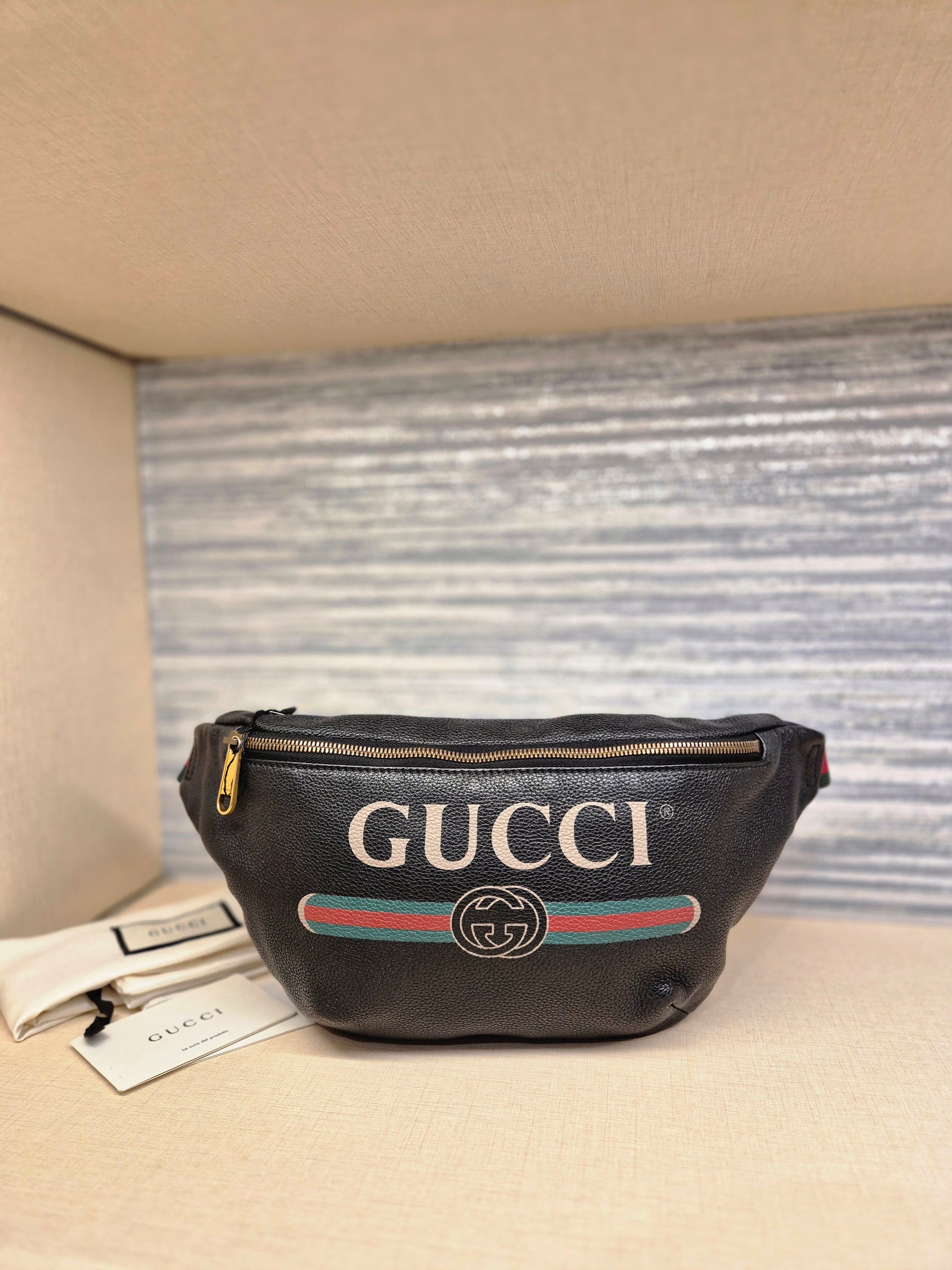 Gucci Bumbag Leather Black