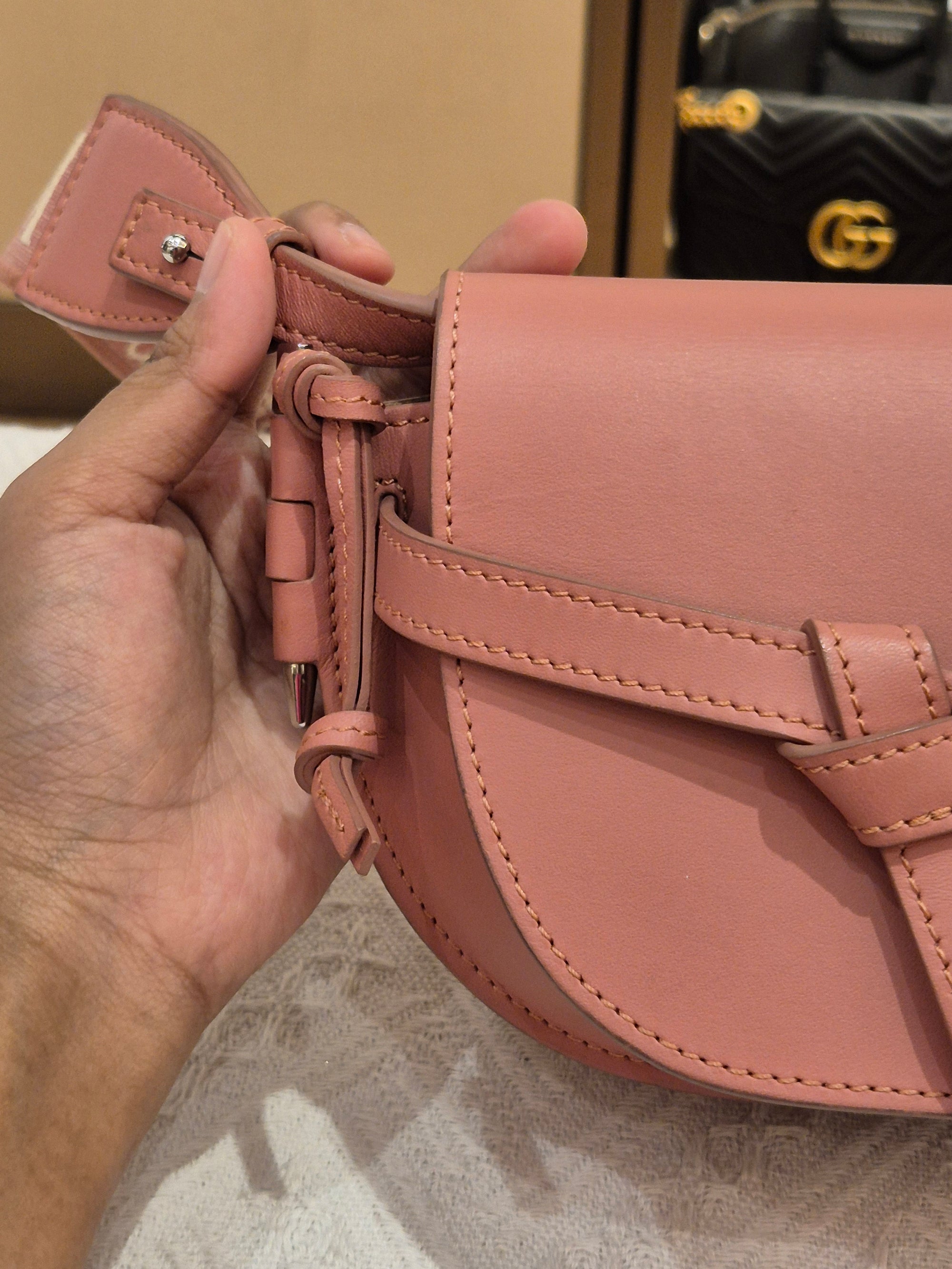 Loewe Mini Gate Plumrose