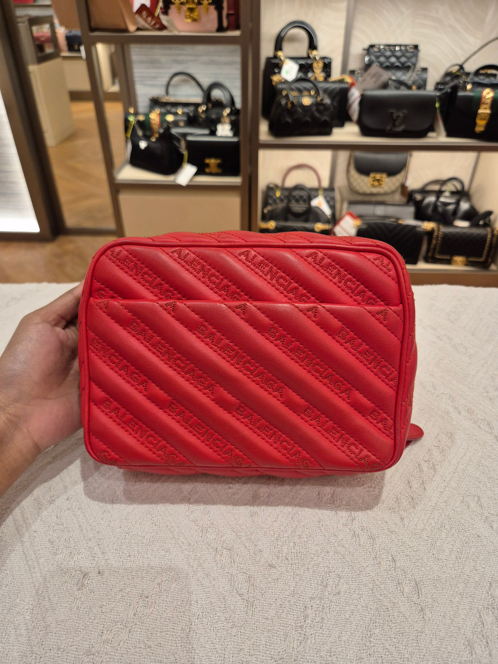 Balenciaga Blanket Reporter red