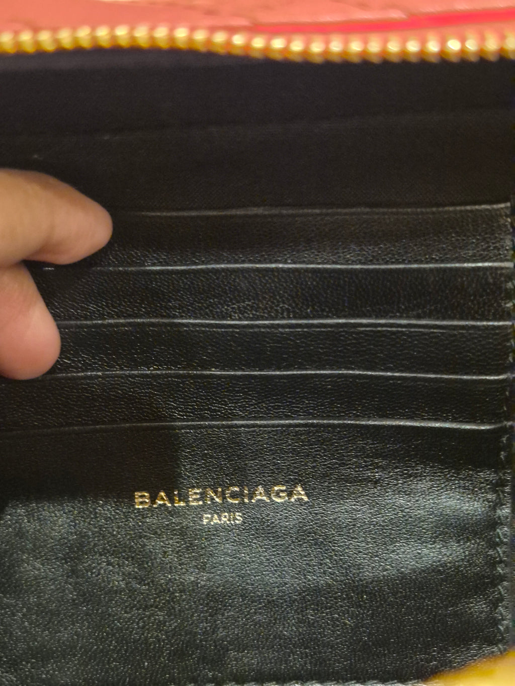 Balenciaga Blanket Reporter red