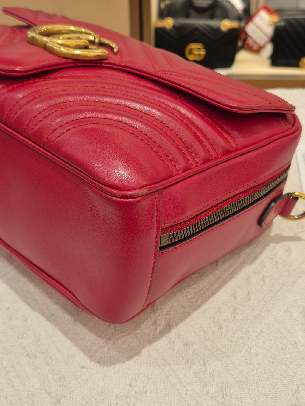 Gucci Marmont Top Handle Red