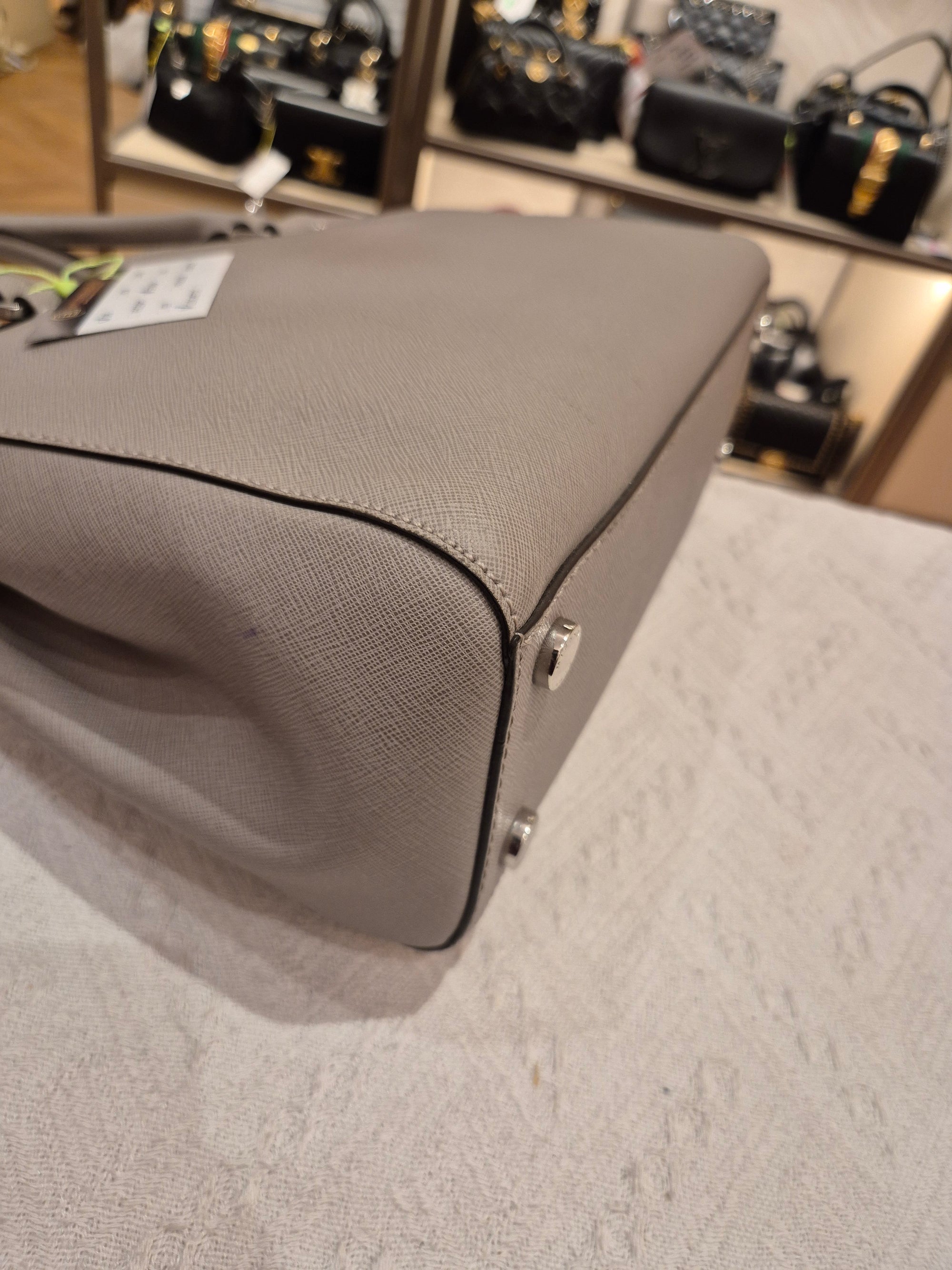 Michael Kors Sutton Medium