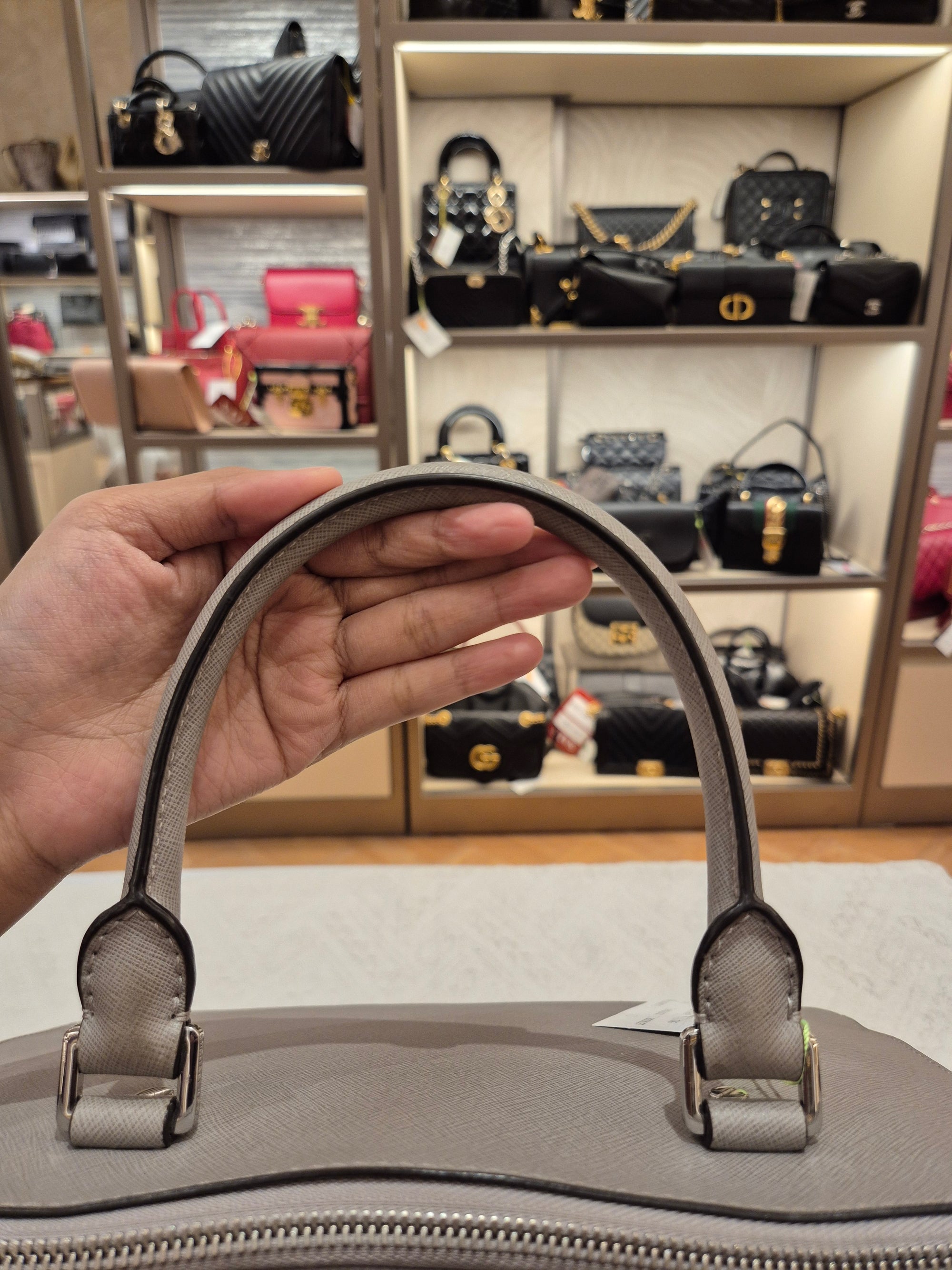 Michael Kors Sutton Medium