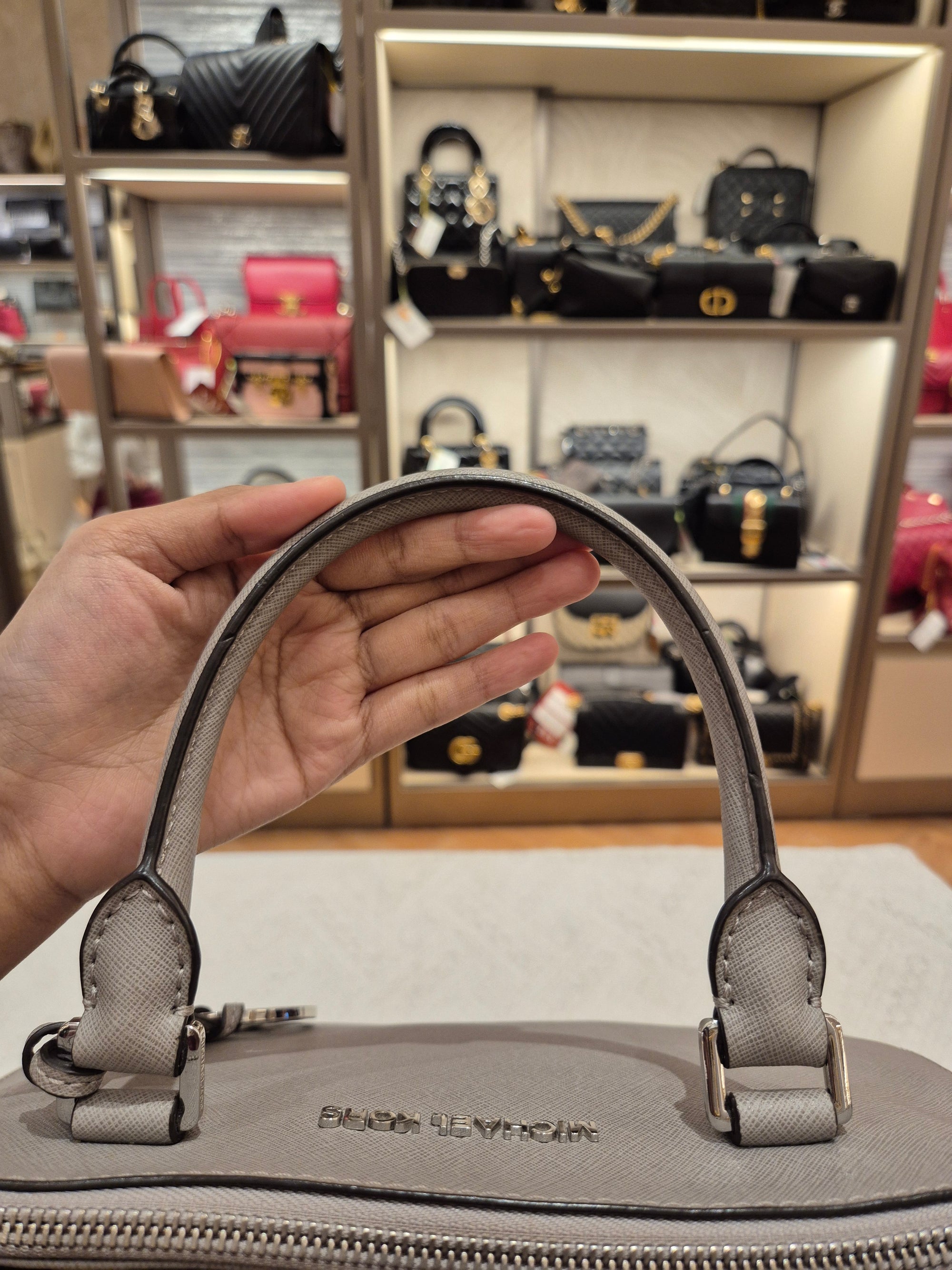 Michael Kors Sutton Medium
