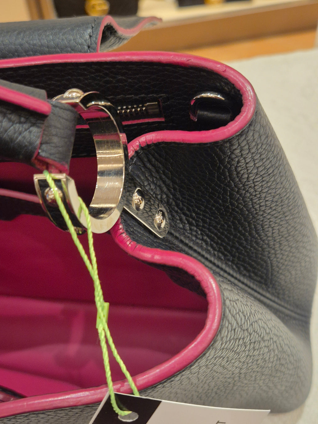 Louis Vuitton Capucines MM Black Fuschia
