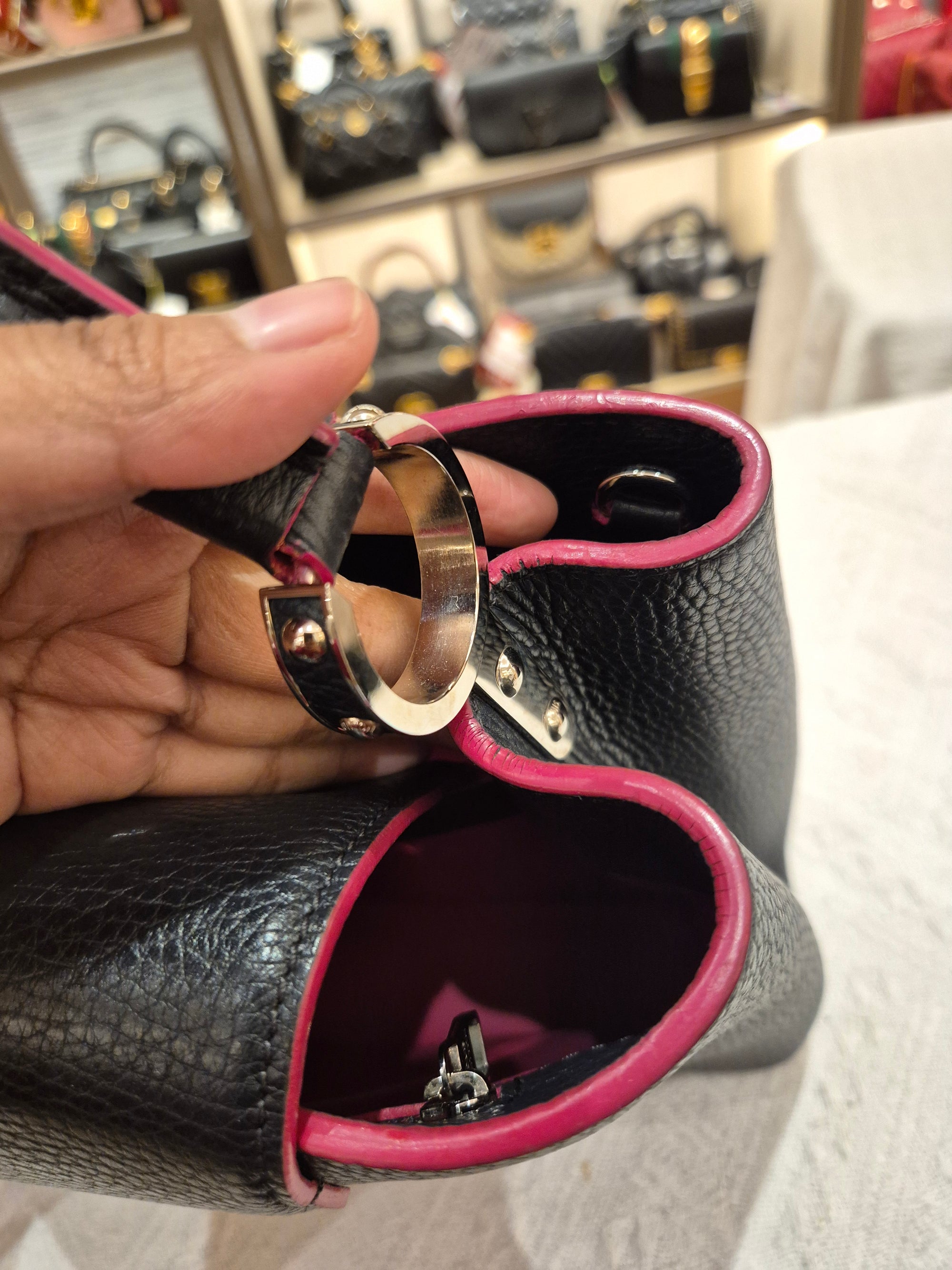 Louis Vuitton Capucines MM Black Fuschia