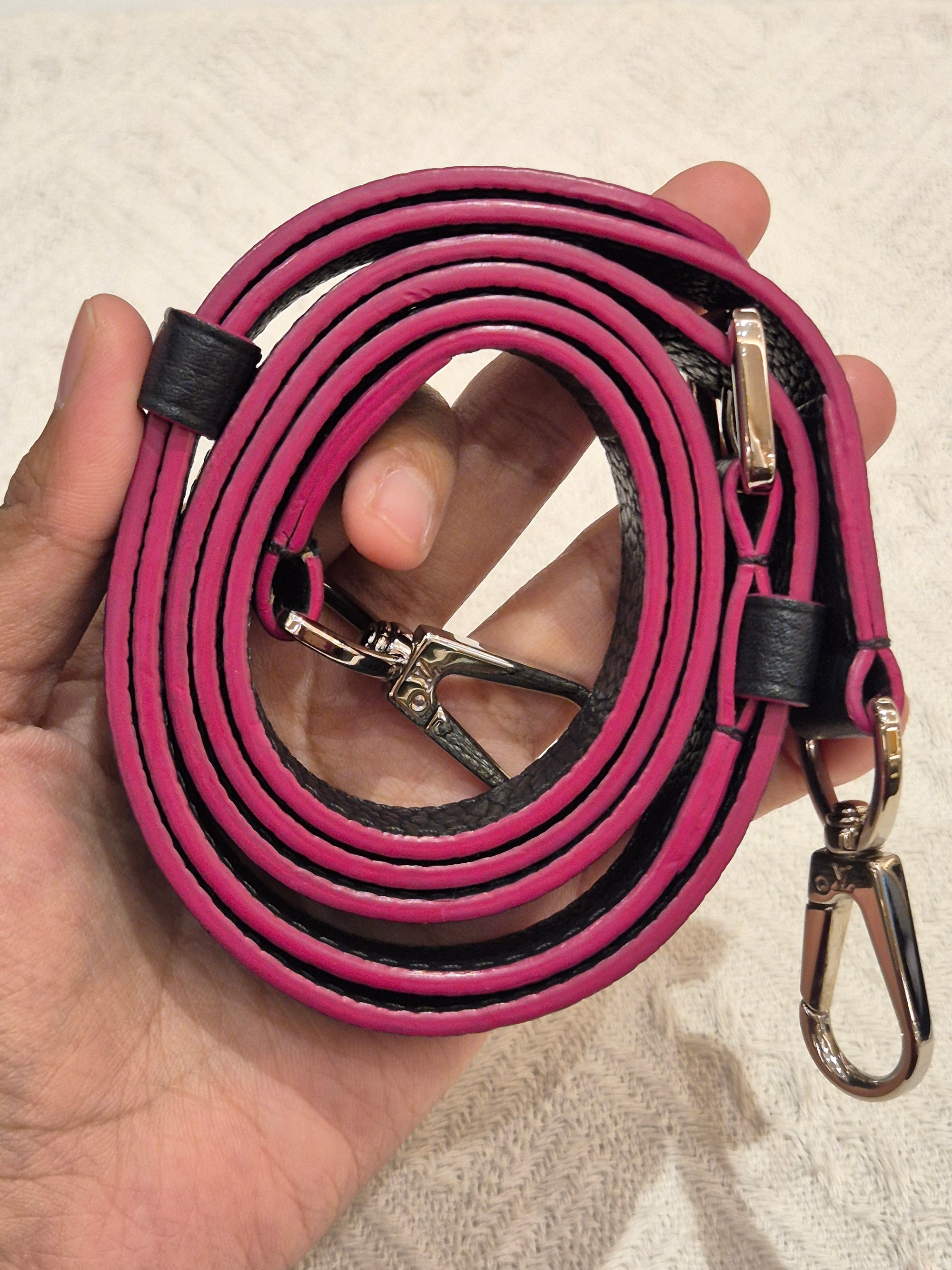 Louis Vuitton Capucines MM Black Fuschia