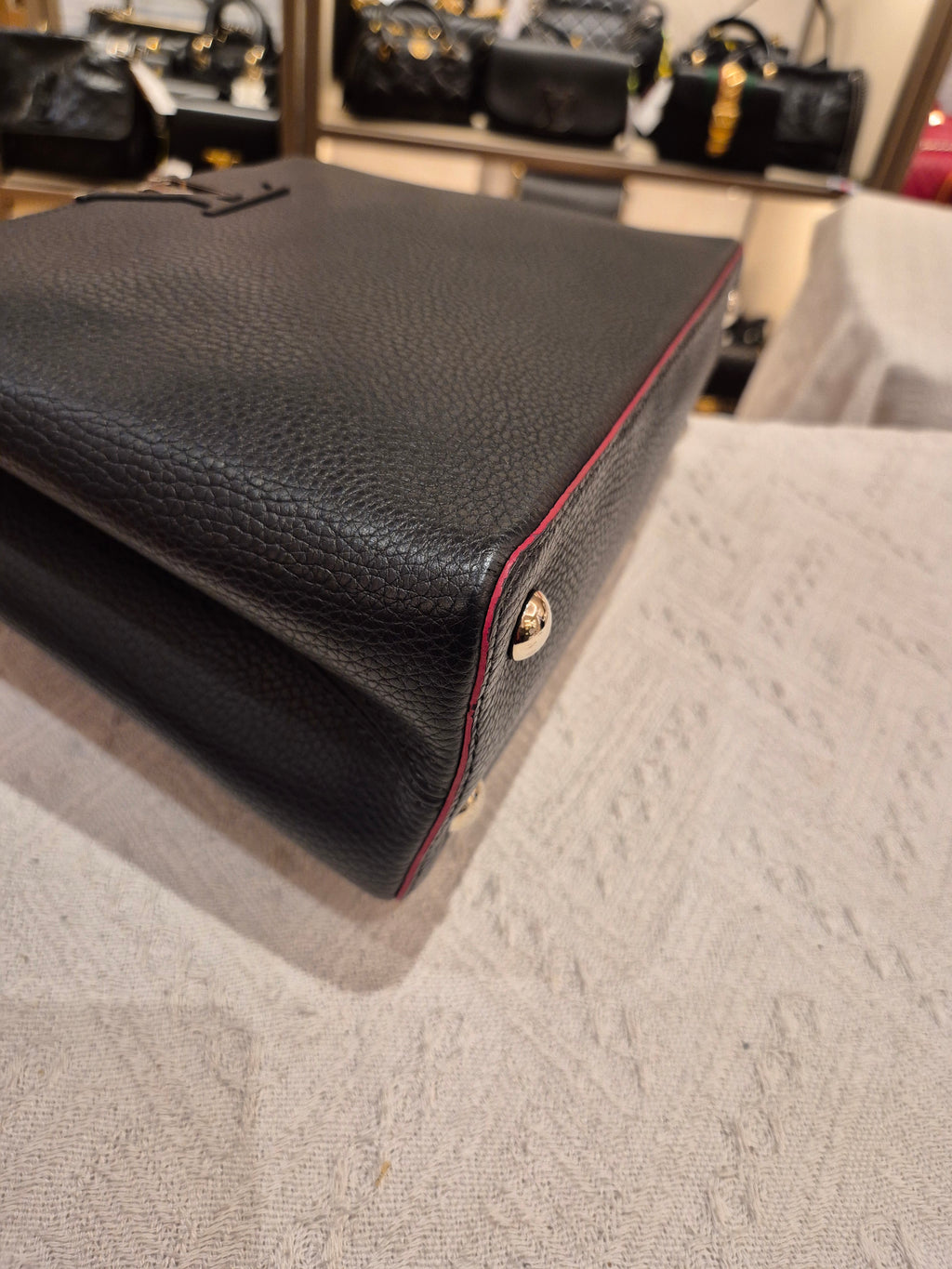 Louis Vuitton Capucines MM Black Fuschia