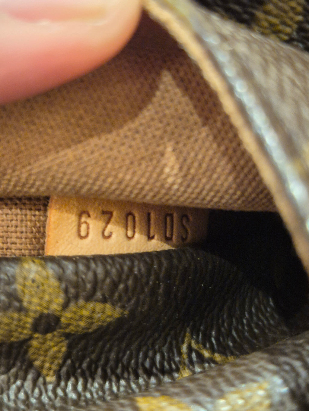 Louis Vuitton Totally MM Monogram