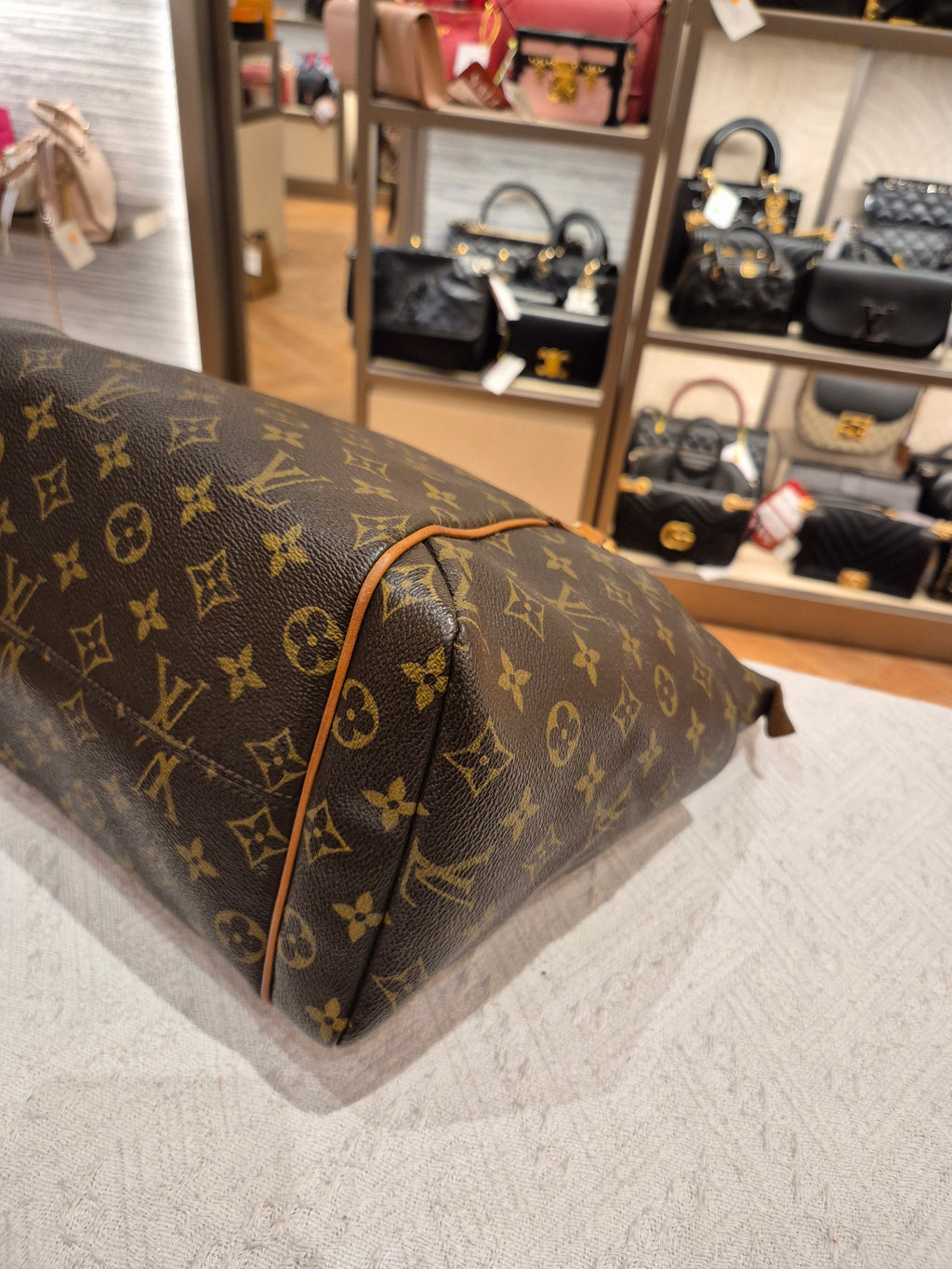 Louis Vuitton Totally MM Monogram