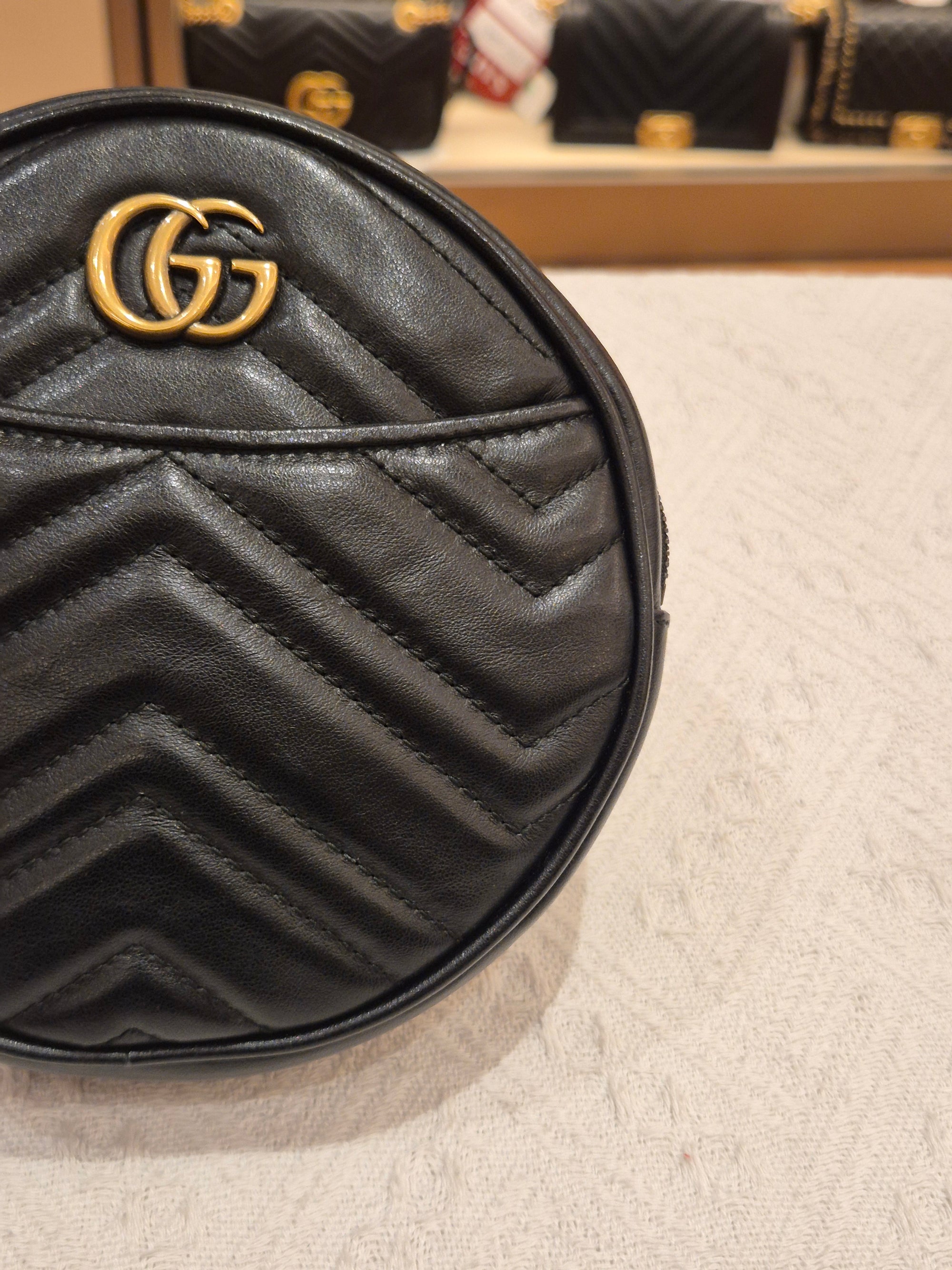 Gucci Marmont Round Clutch Black