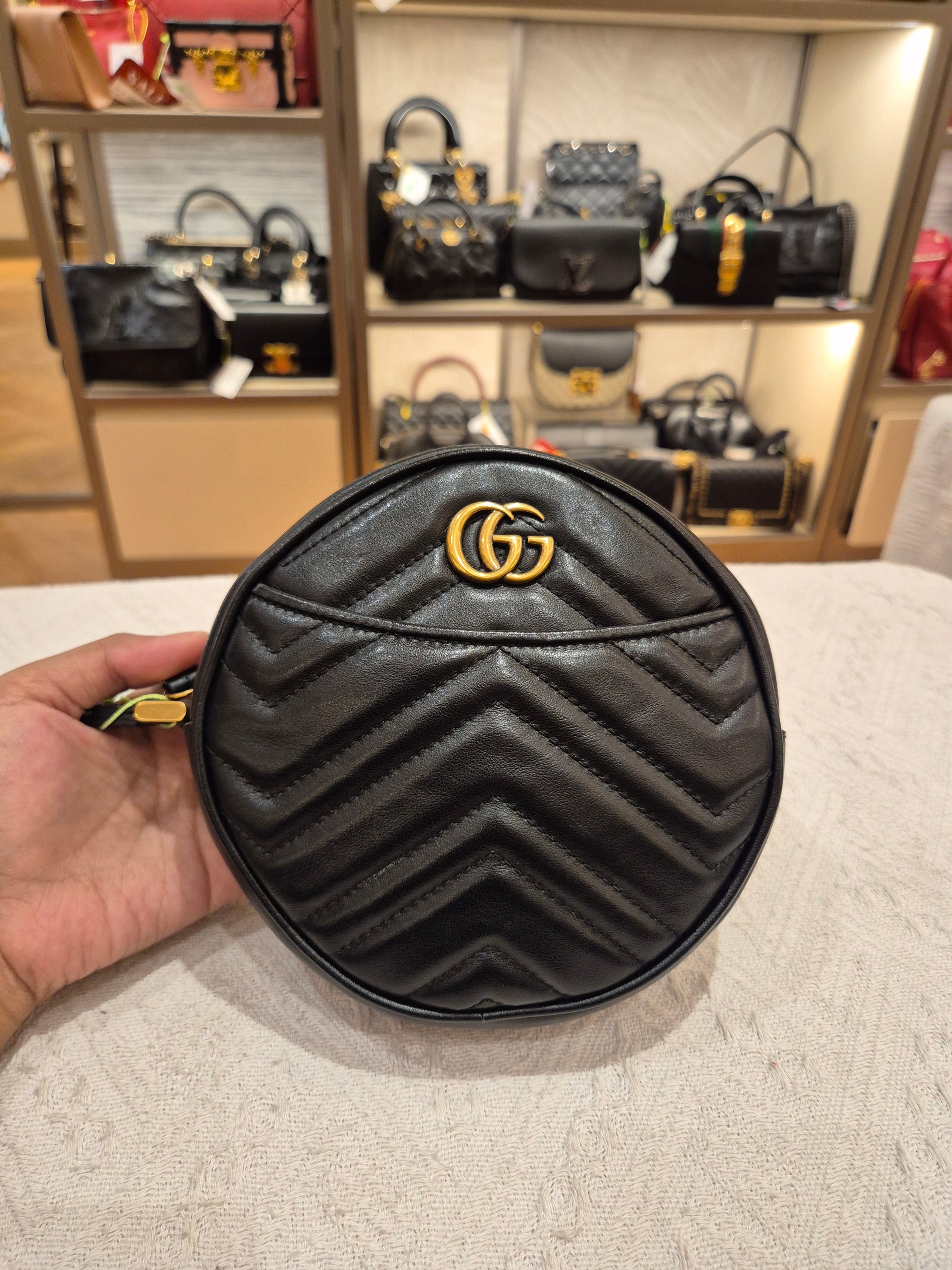 Gucci Marmont Round Clutch Black