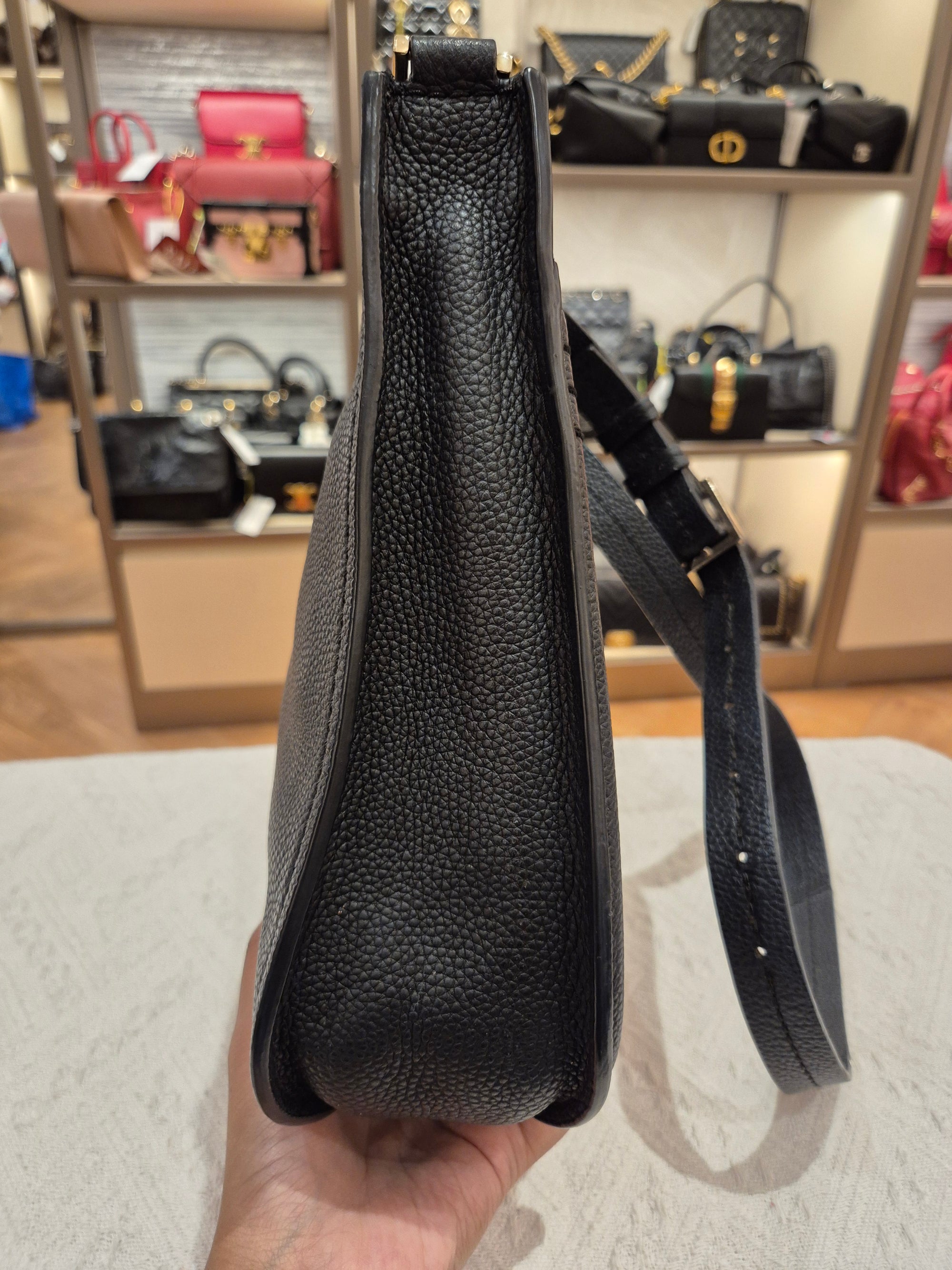 Kate Spade Hamsley Sling Leather Black