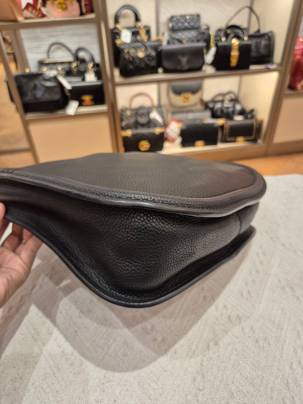Kate Spade Hamsley Sling Leather Black
