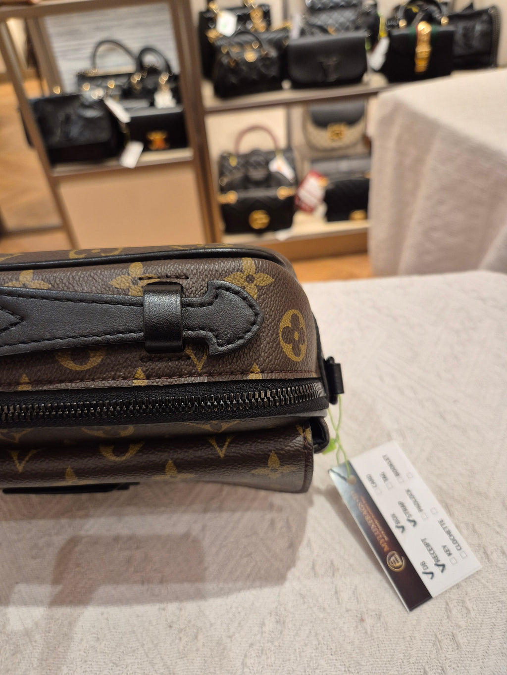 Louis Vuitton Slock Mess Monogram Black