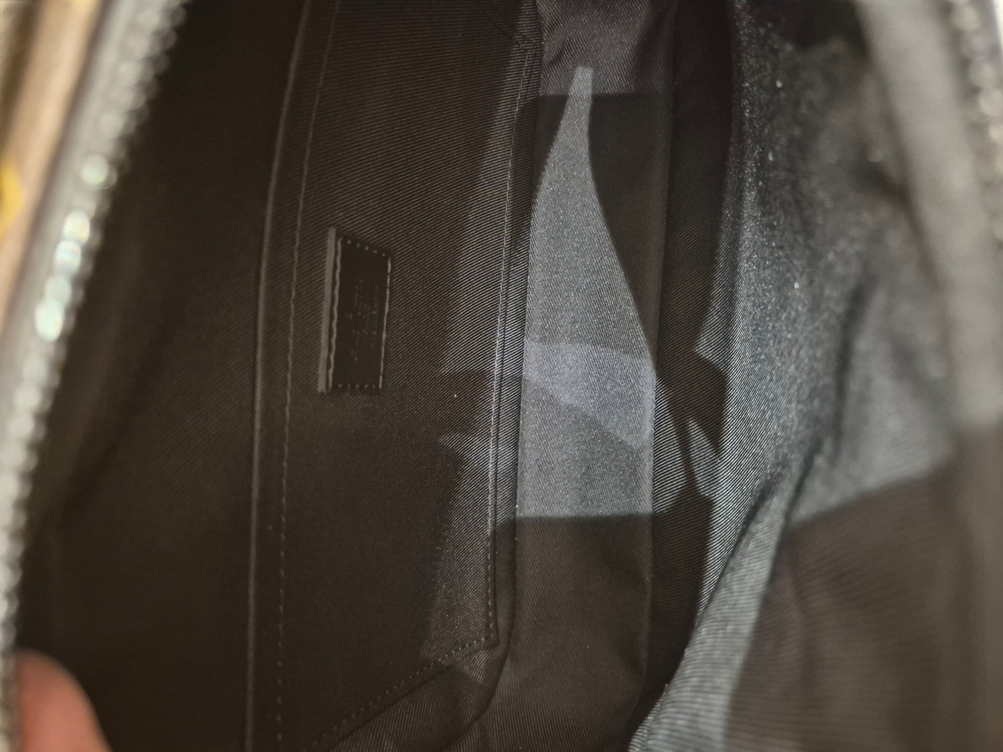 Louis Vuitton Slock Mess Monogram Black