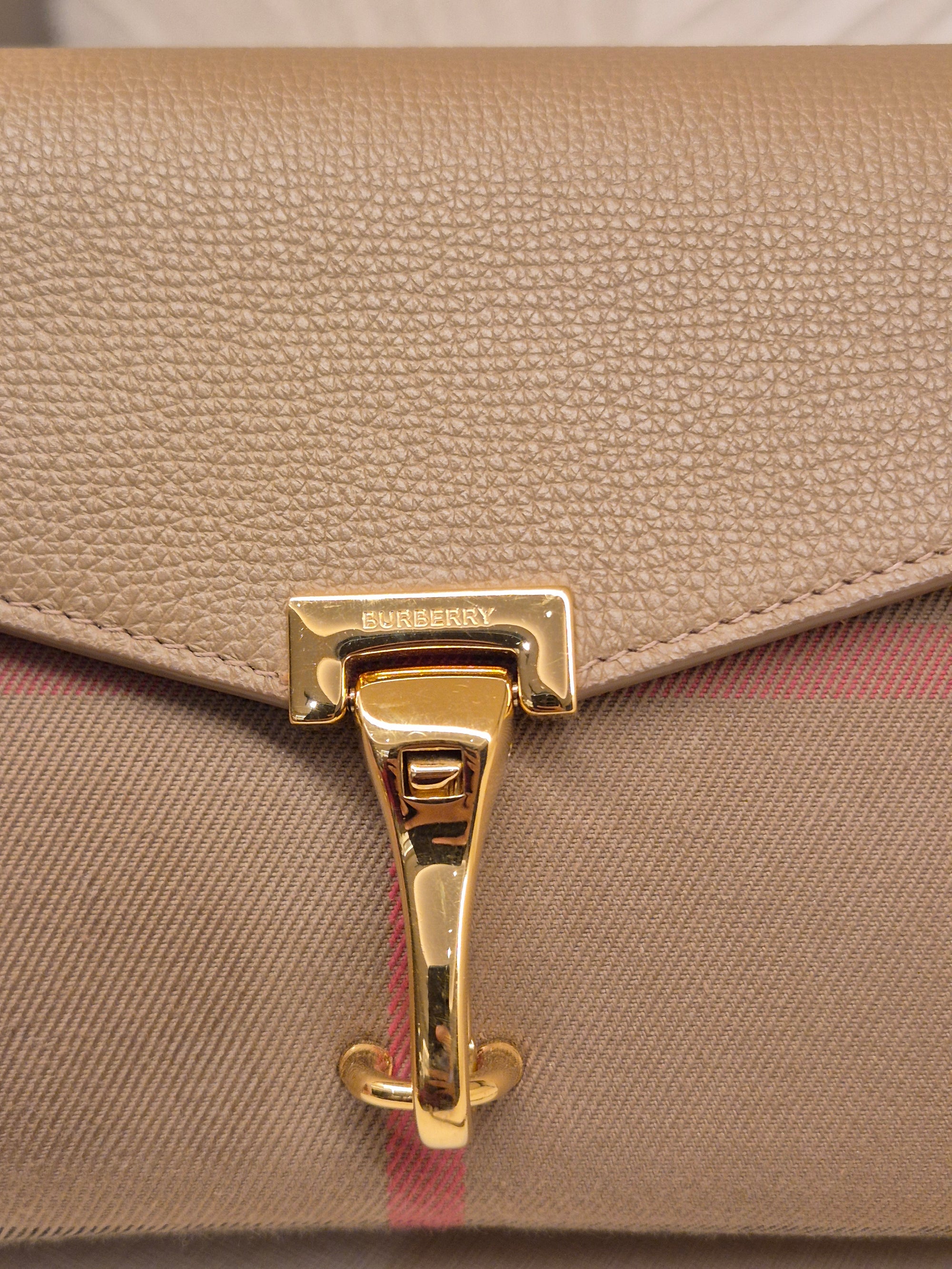 Burberry Macken Small Check