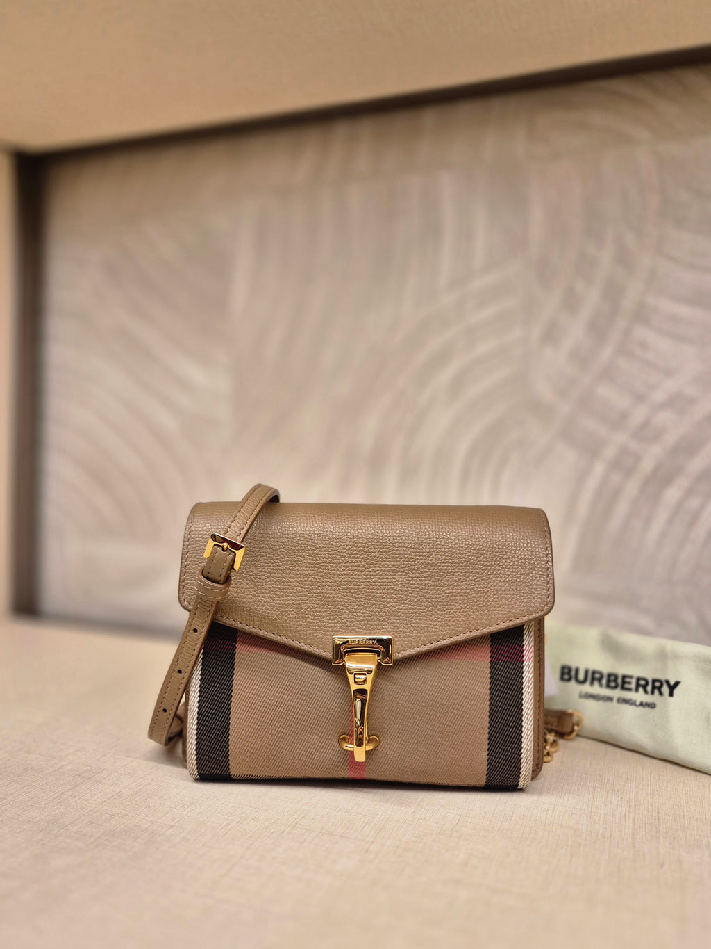 Burberry Macken Small Check