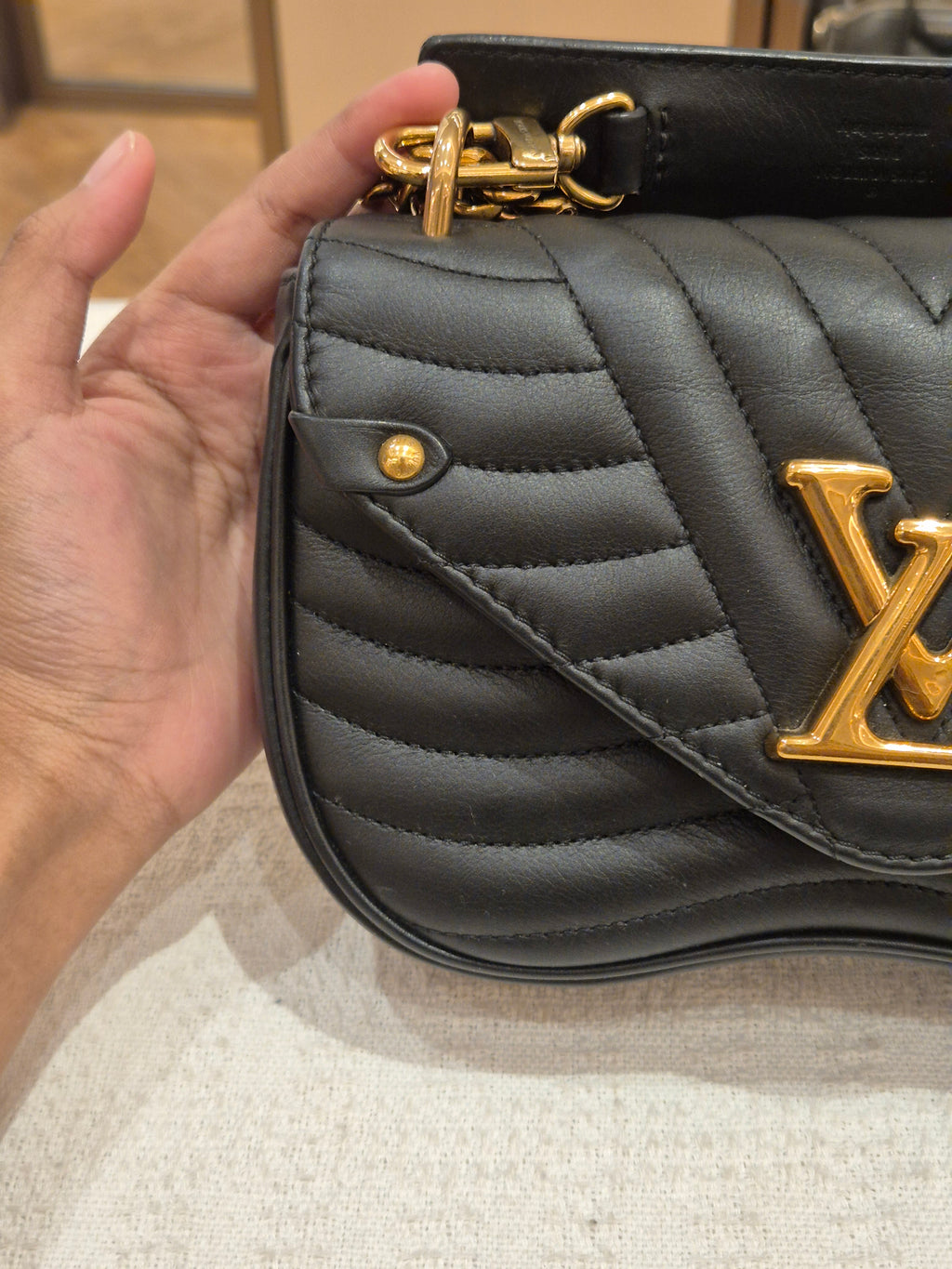 Louis Vuitton New Wave Chain Black