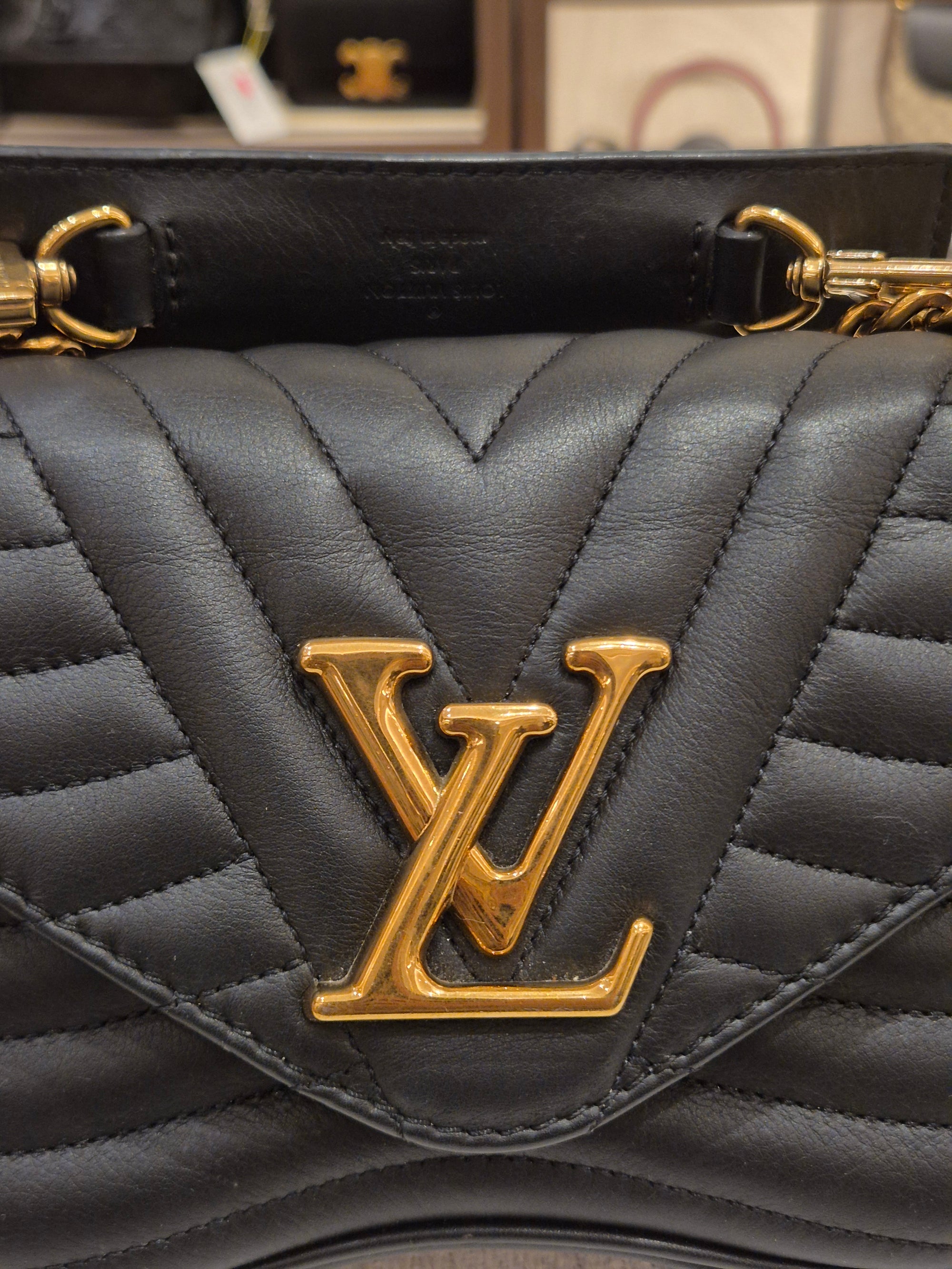 Louis Vuitton New Wave Chain Black