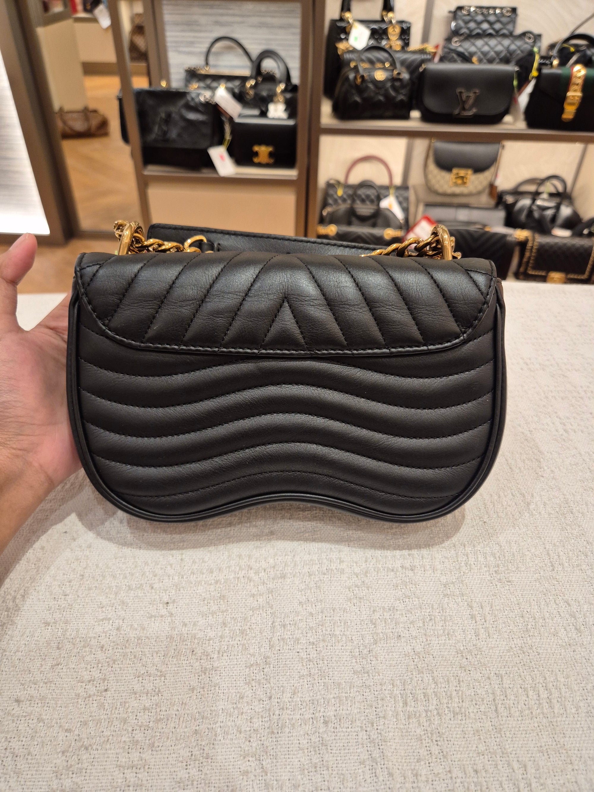Louis Vuitton New Wave Chain Black