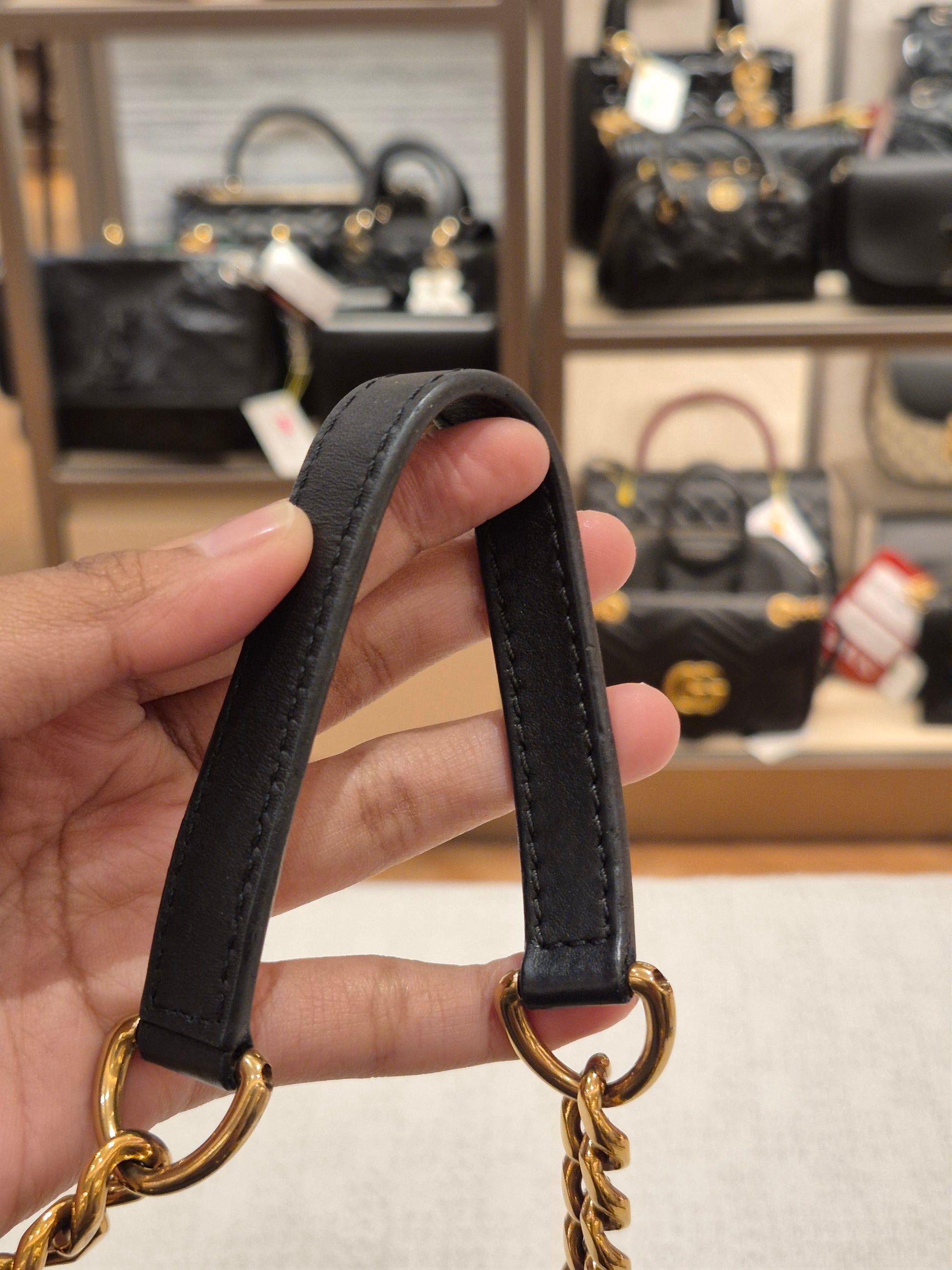 Louis Vuitton New Wave Chain Black