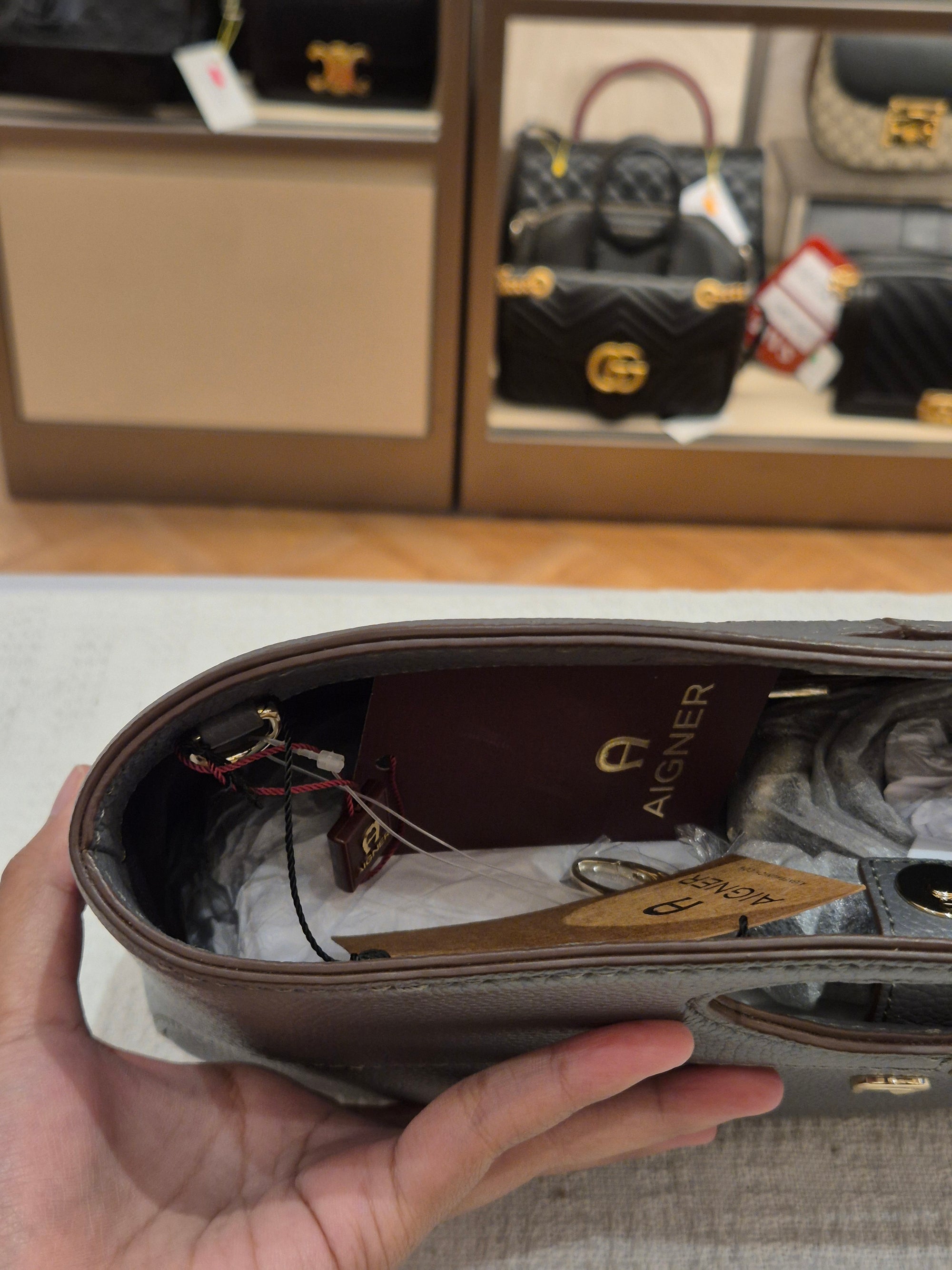 Aigner Barbara Grey