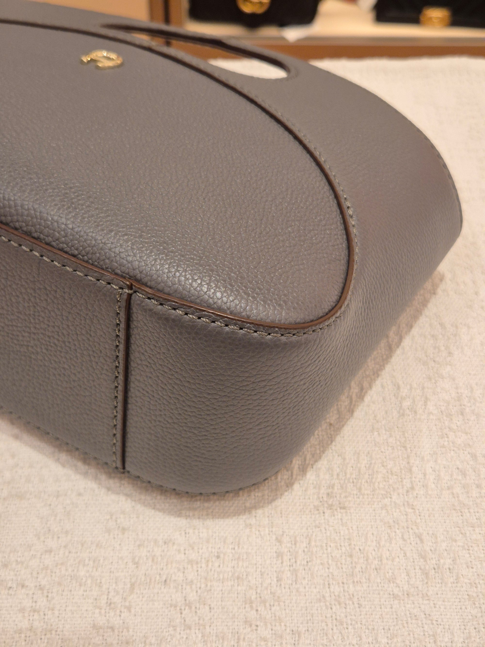 Aigner Barbara Grey