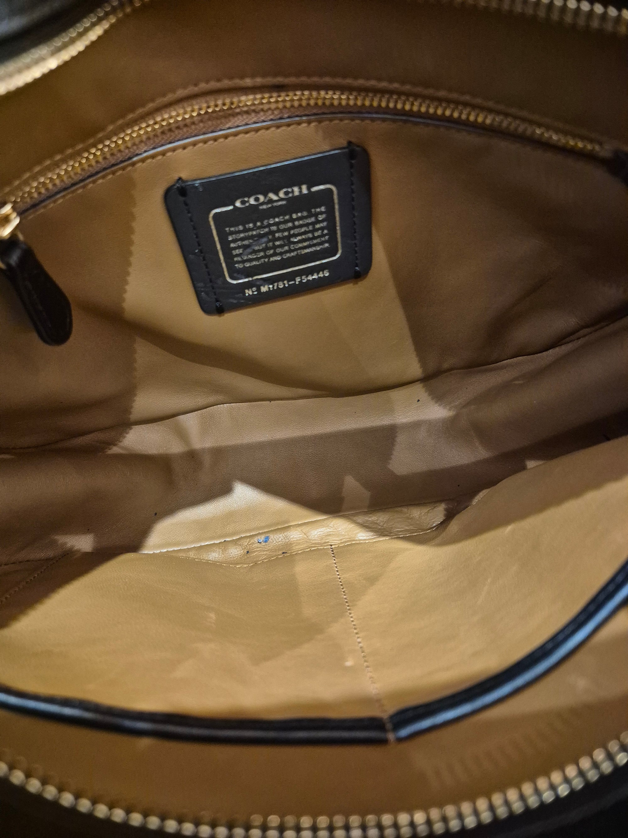 Coach Nomad Hob Black