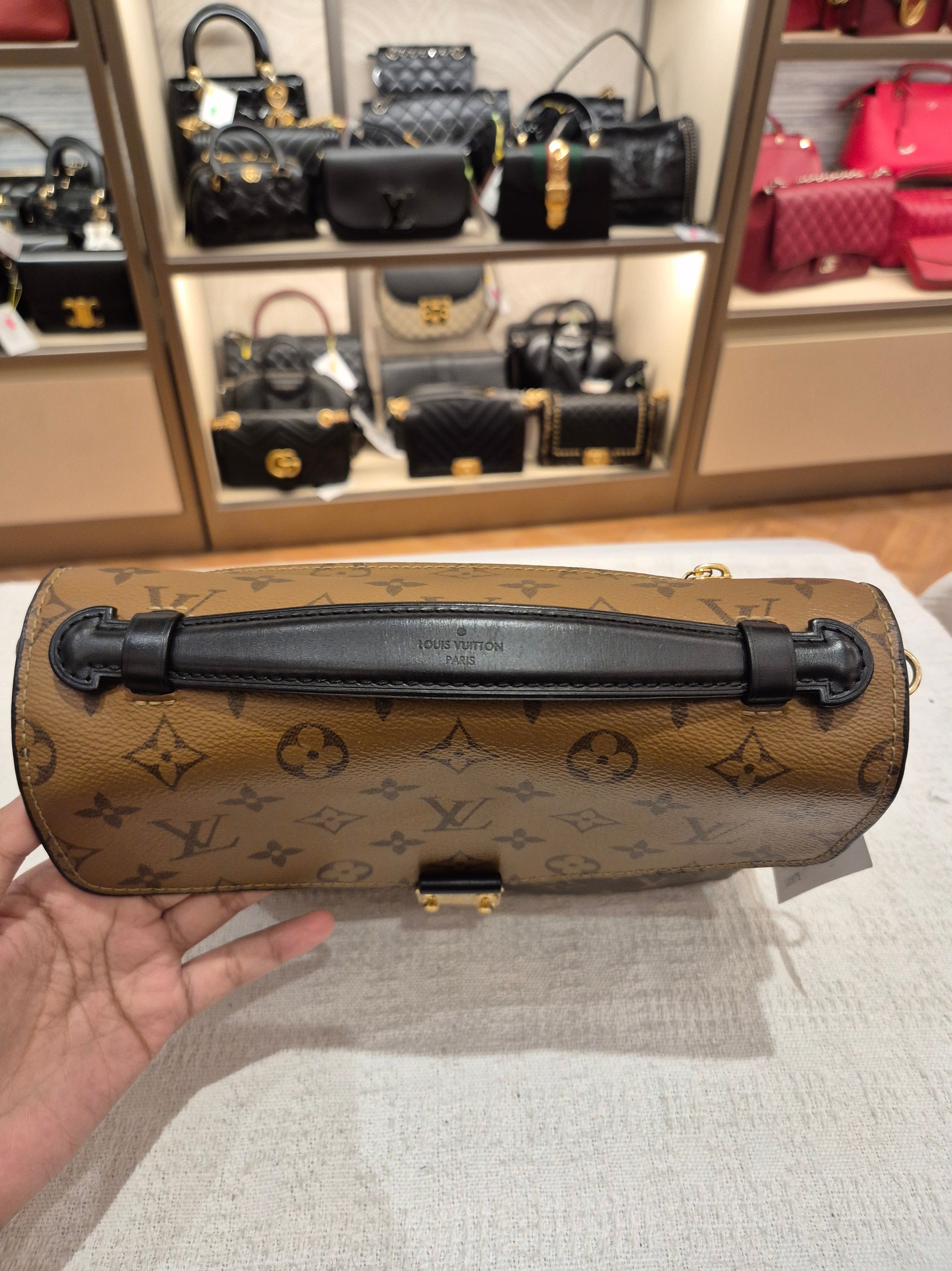 Louis Vuitton Metis Monogram Reverse