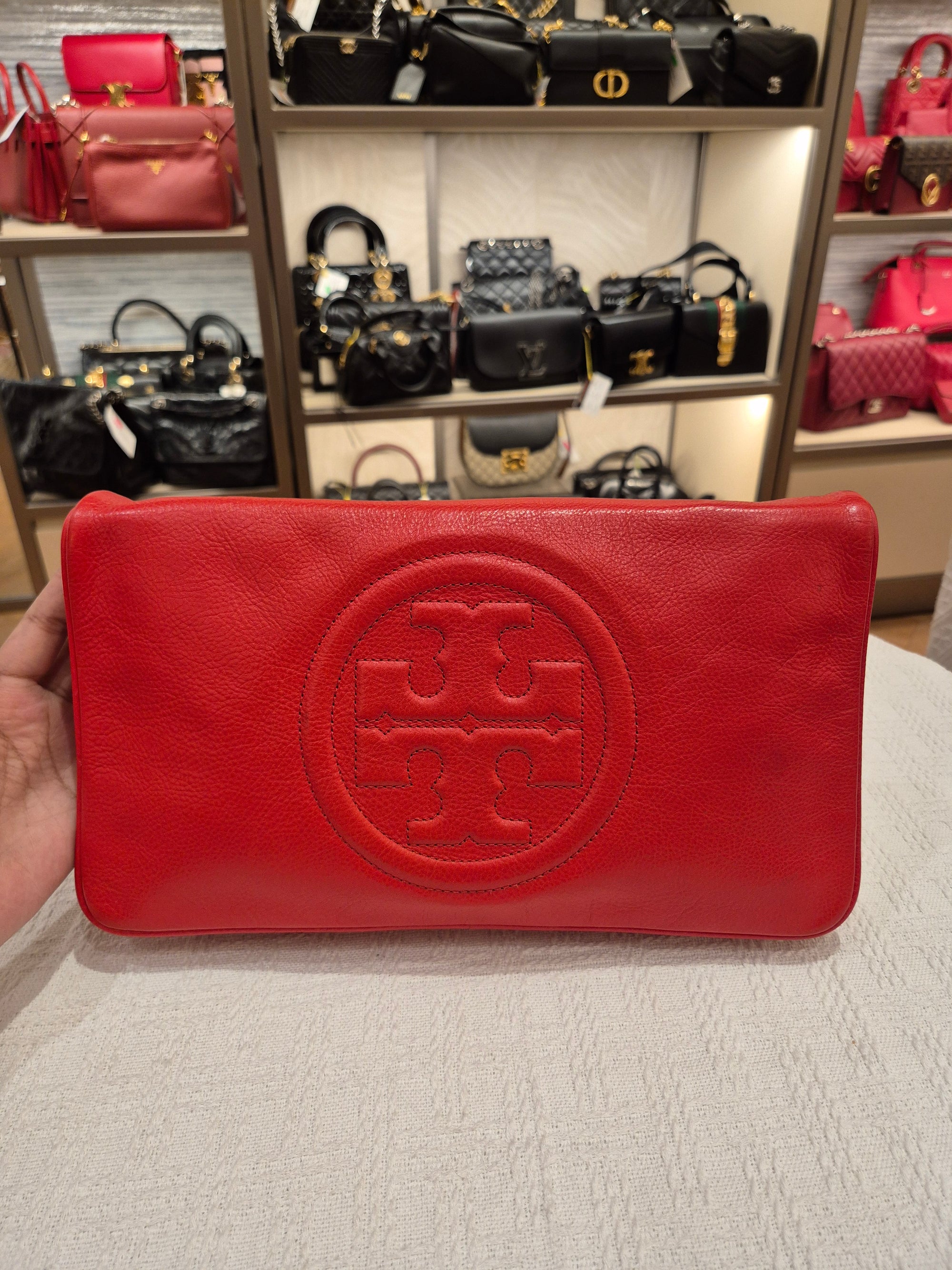 Tory Burch Bombe Eva Clutch