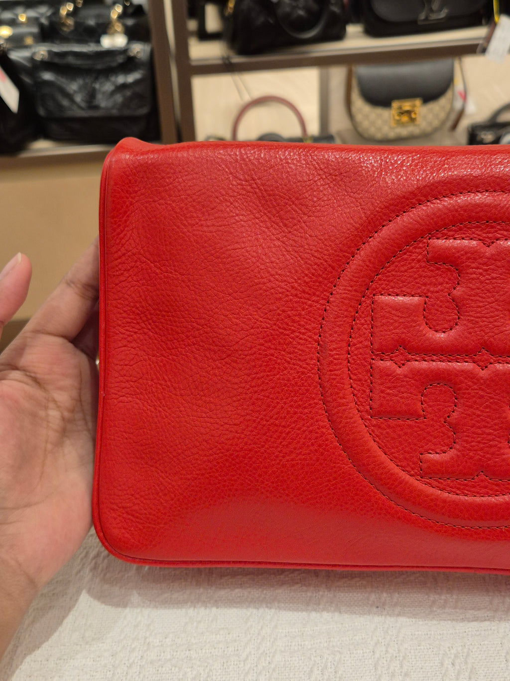 Tory Burch Bombe Eva Clutch