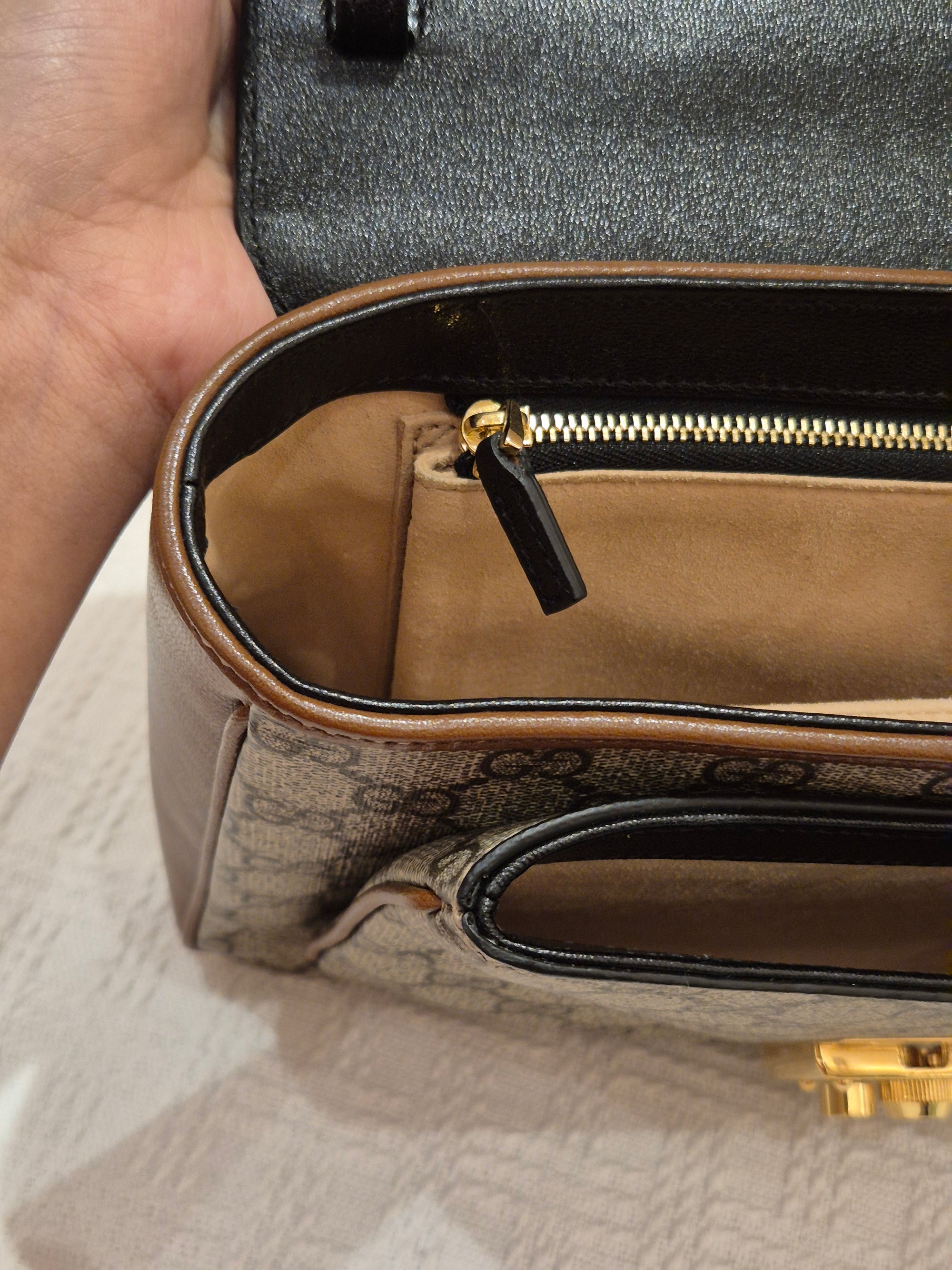 Gucci Padlock Supreme Top handle Monogram