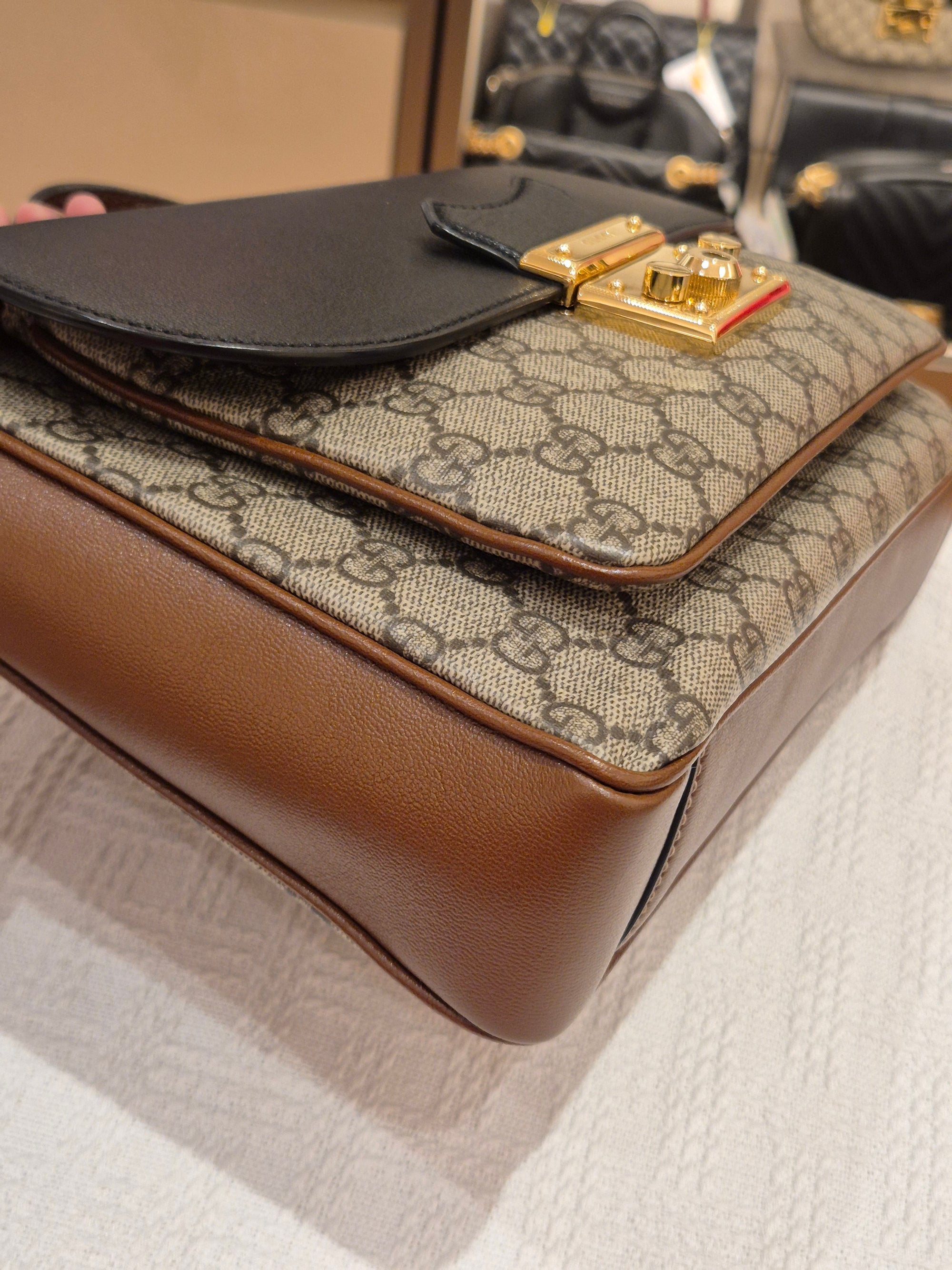 Gucci Padlock Supreme Top handle Monogram