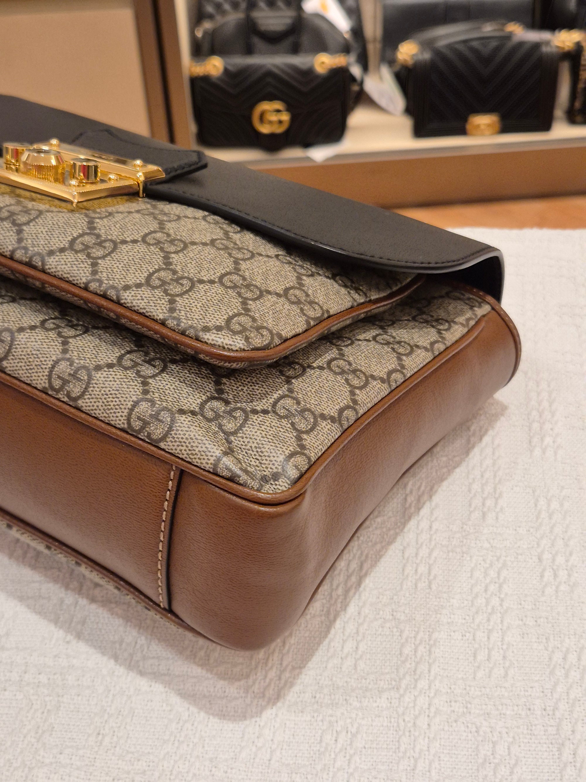 Gucci Padlock Supreme Top handle Monogram
