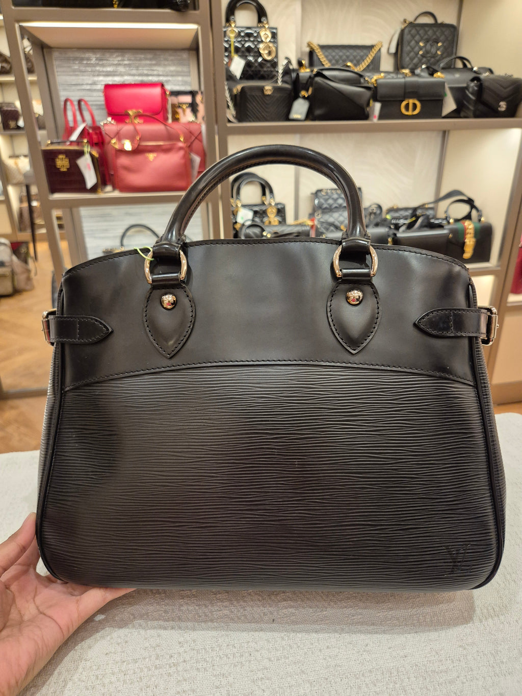 Louis Vuitton Passy PM Epi Black