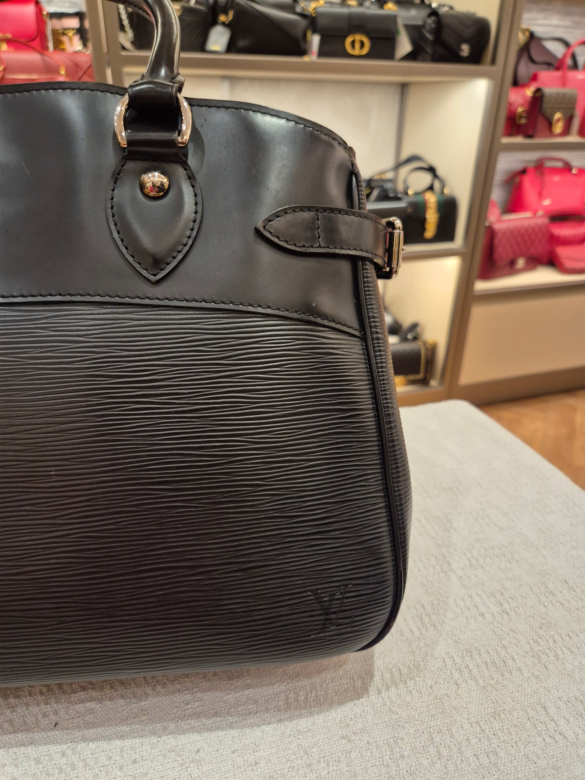 Louis Vuitton Passy PM Epi Black