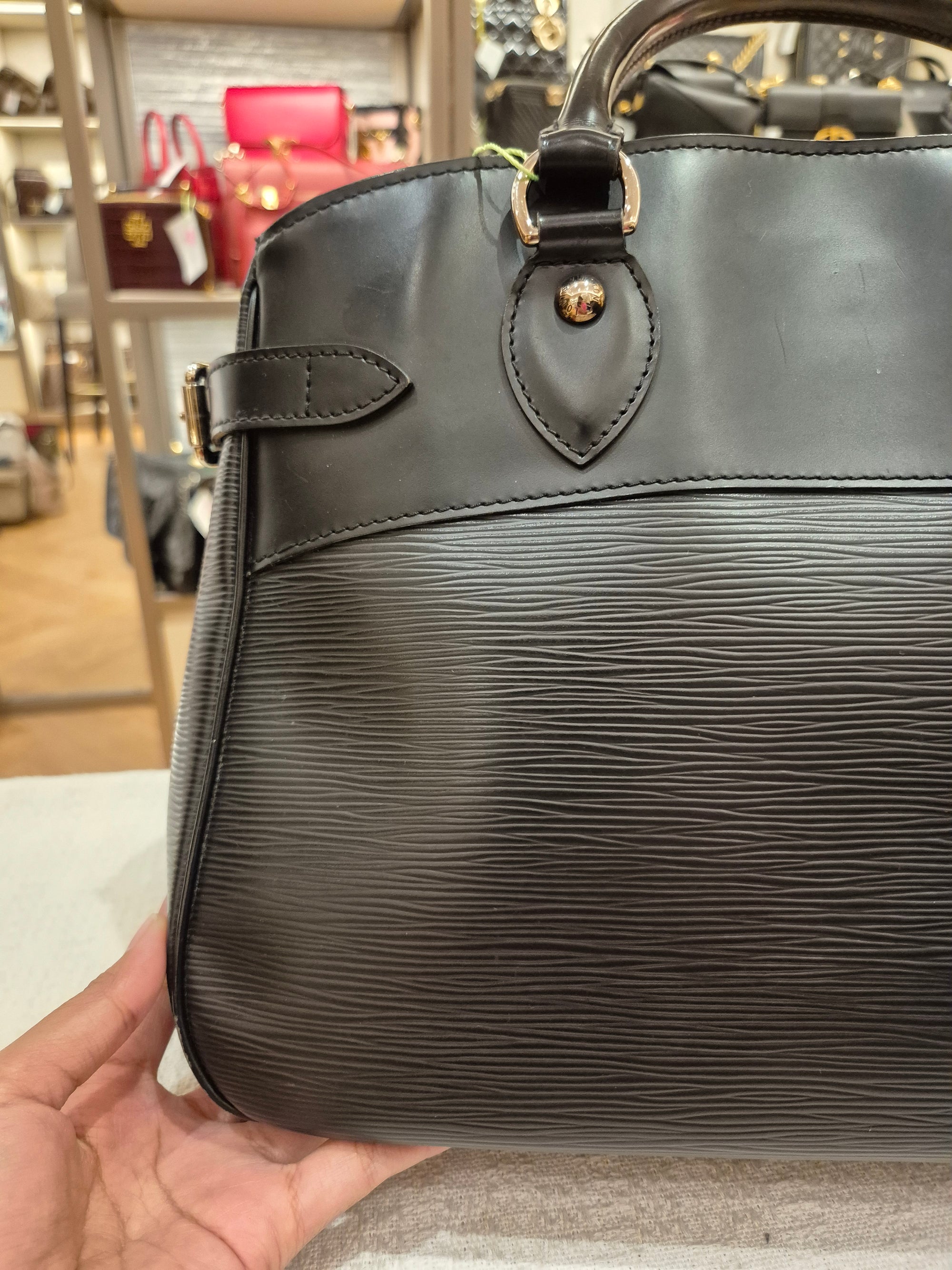 Louis Vuitton Passy PM Epi Black