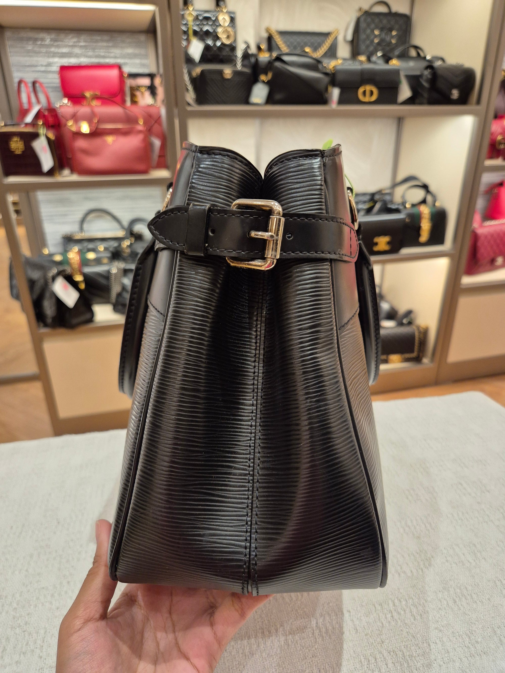 Louis Vuitton Passy PM Epi Black