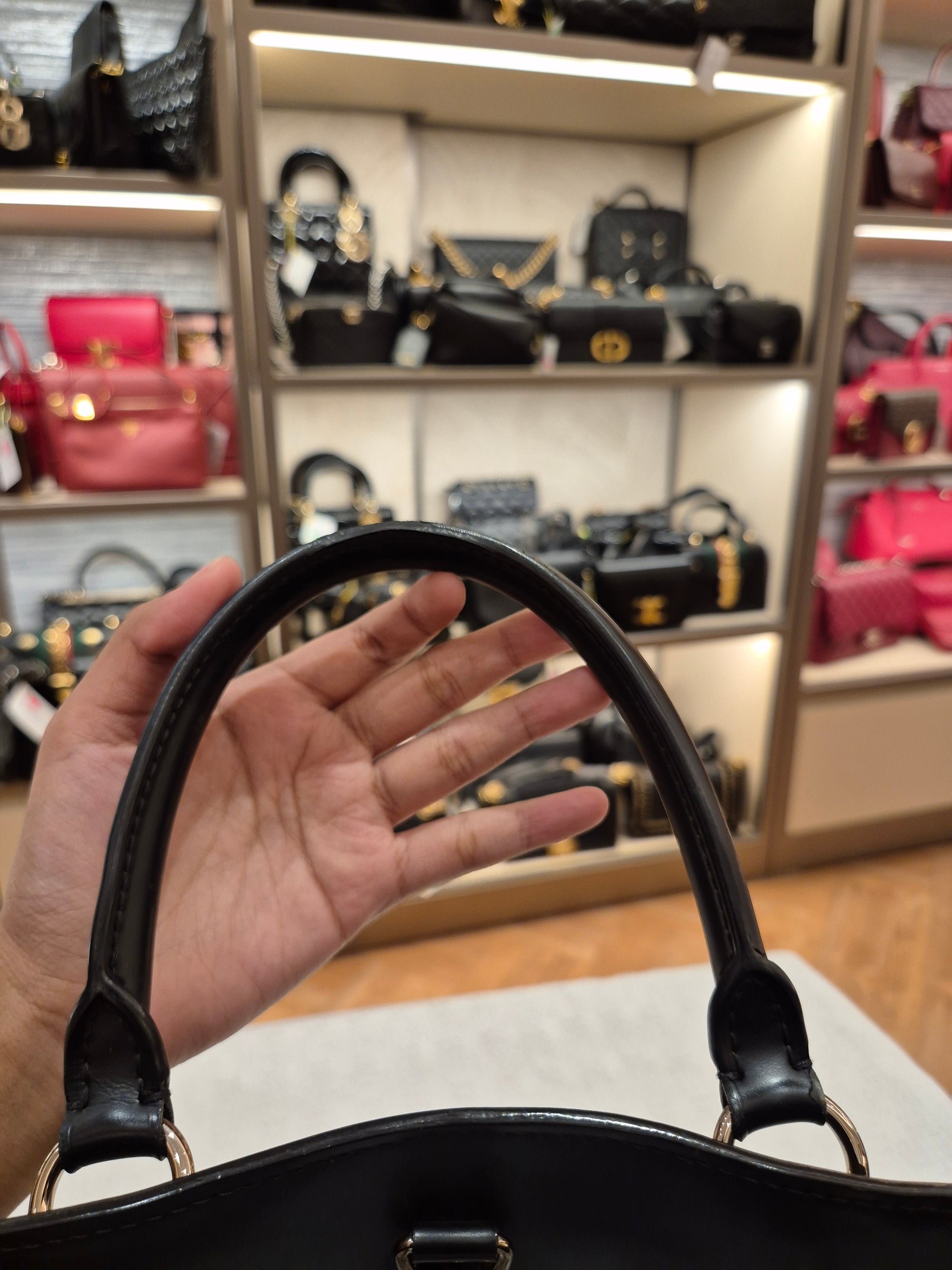 Louis Vuitton Passy PM Epi Black